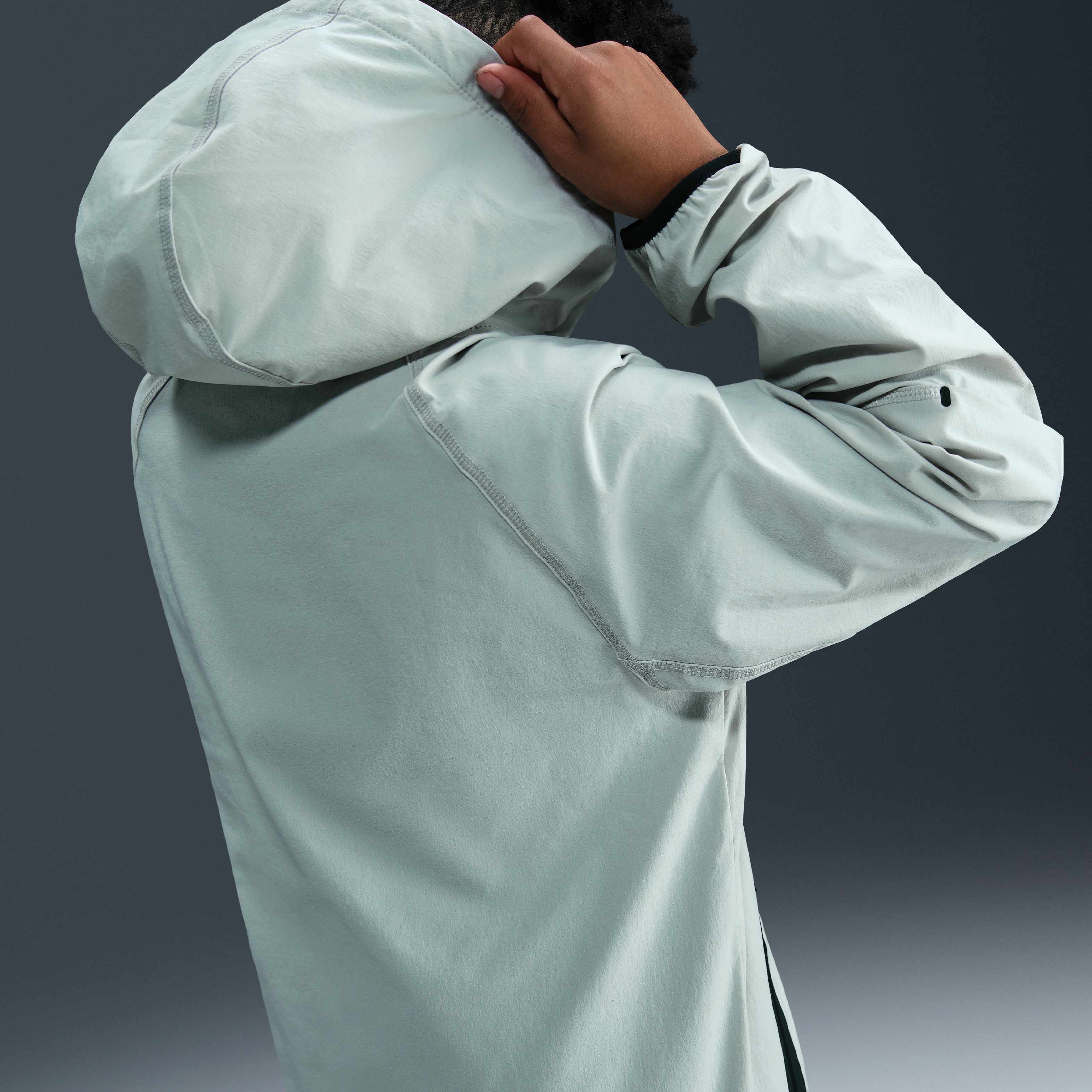 نايكي تك image number 1