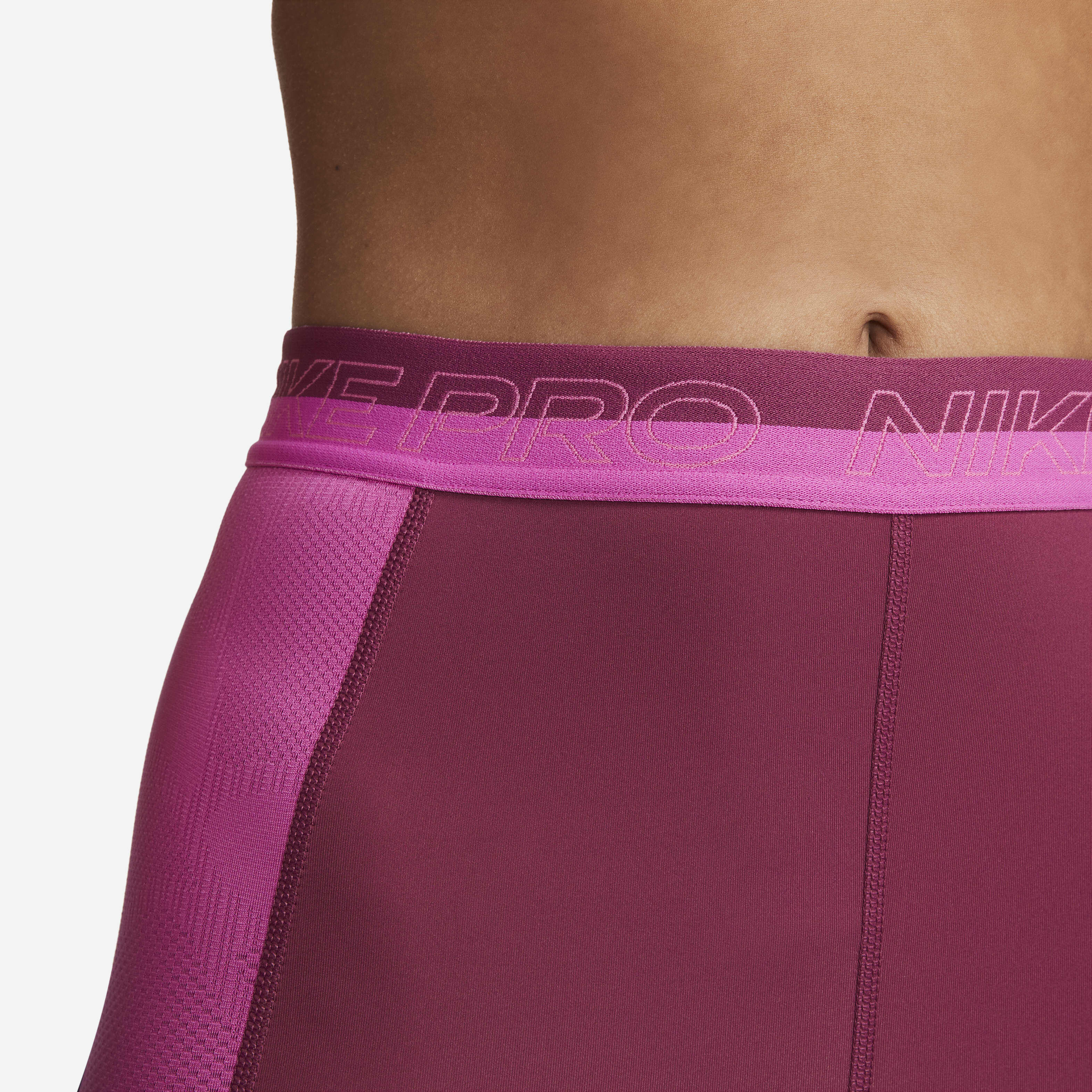 نايكي برو image number 3