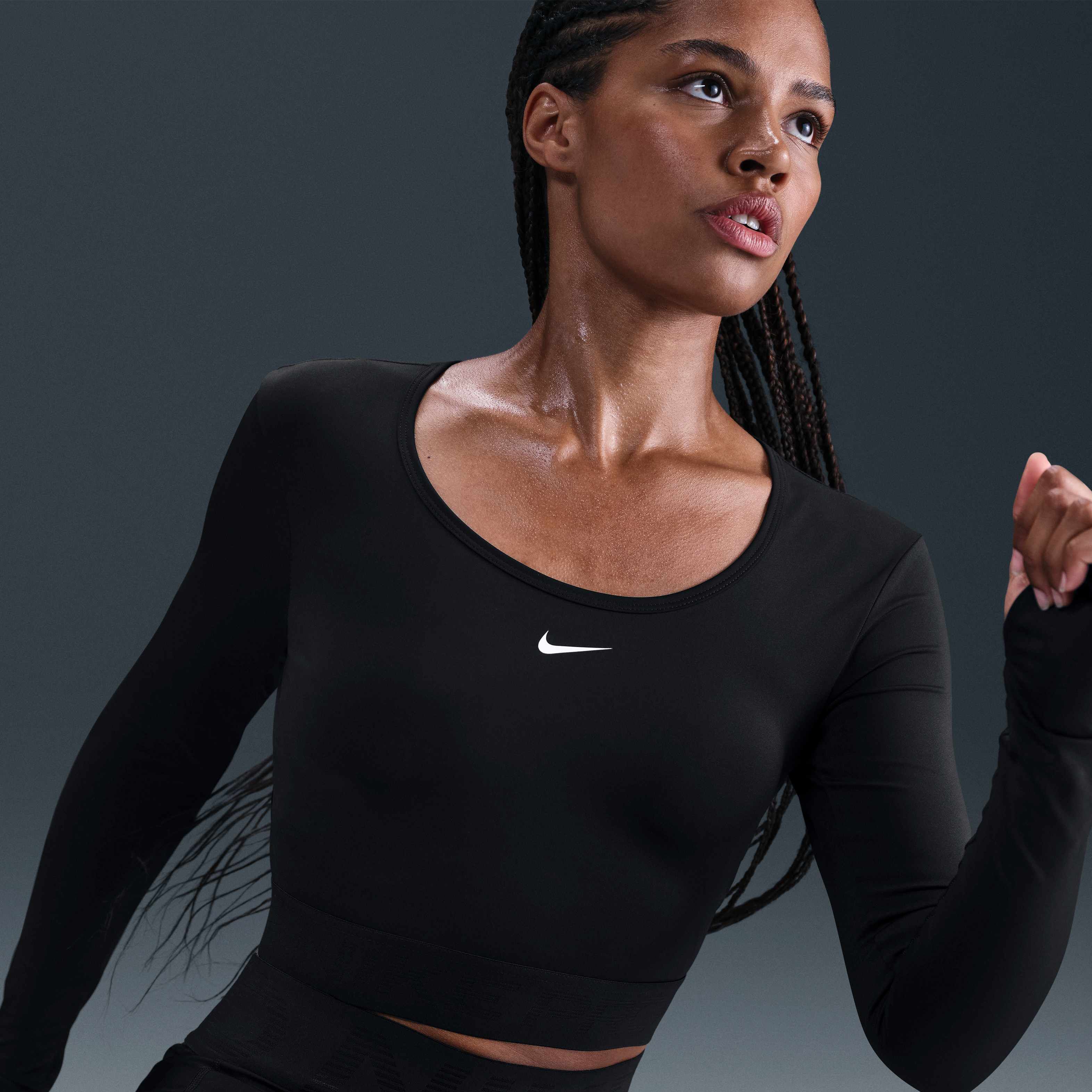 Nike Pro image number 2