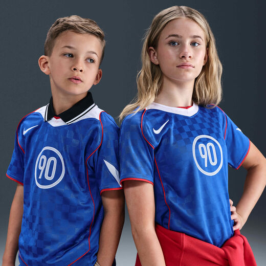 Kids' Kits & Jerseys Sale-Nike, Nike Total 90 Energy, Older Kids' Dri-FIT Football Shirt
