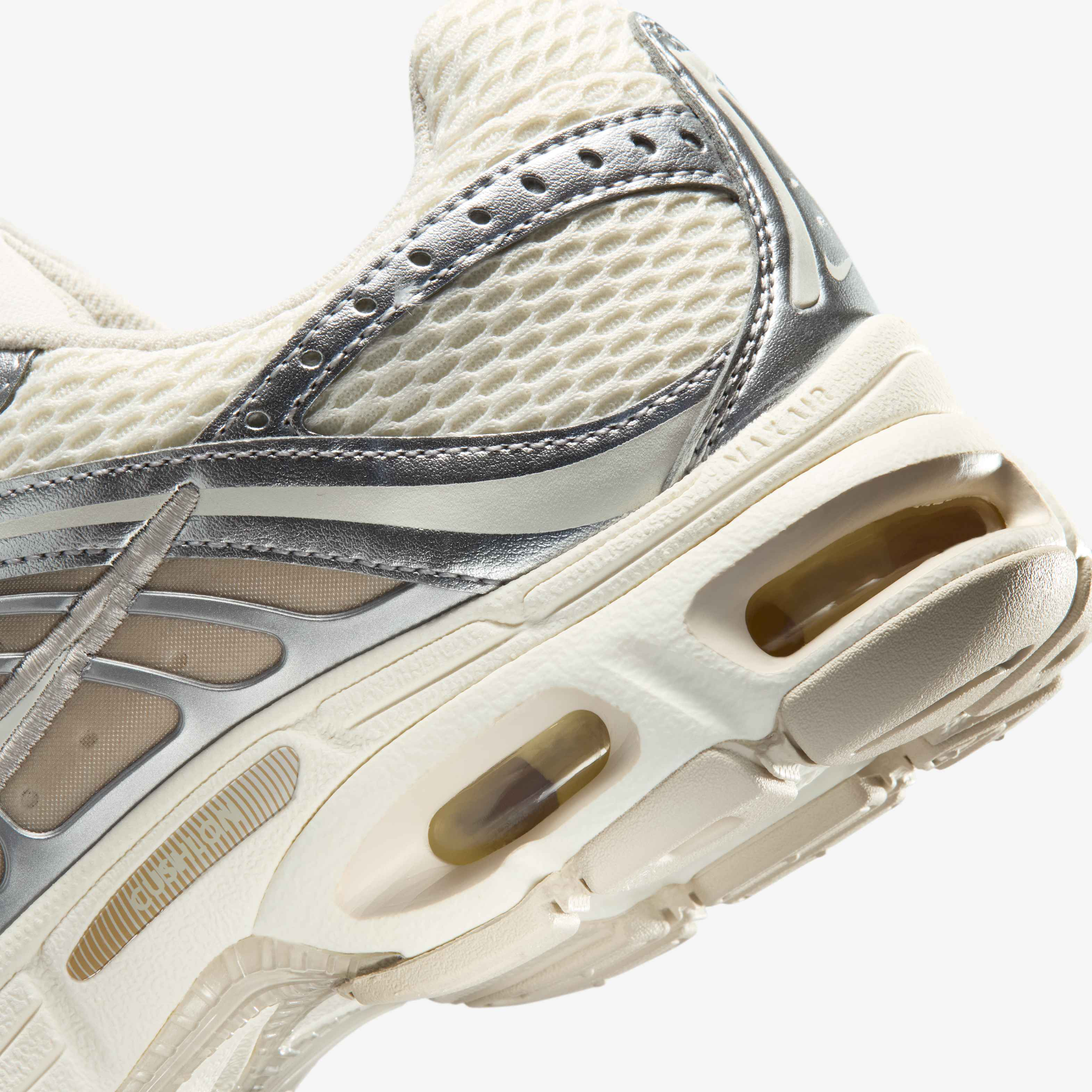 Nike Air Max Moto 2K image number 7