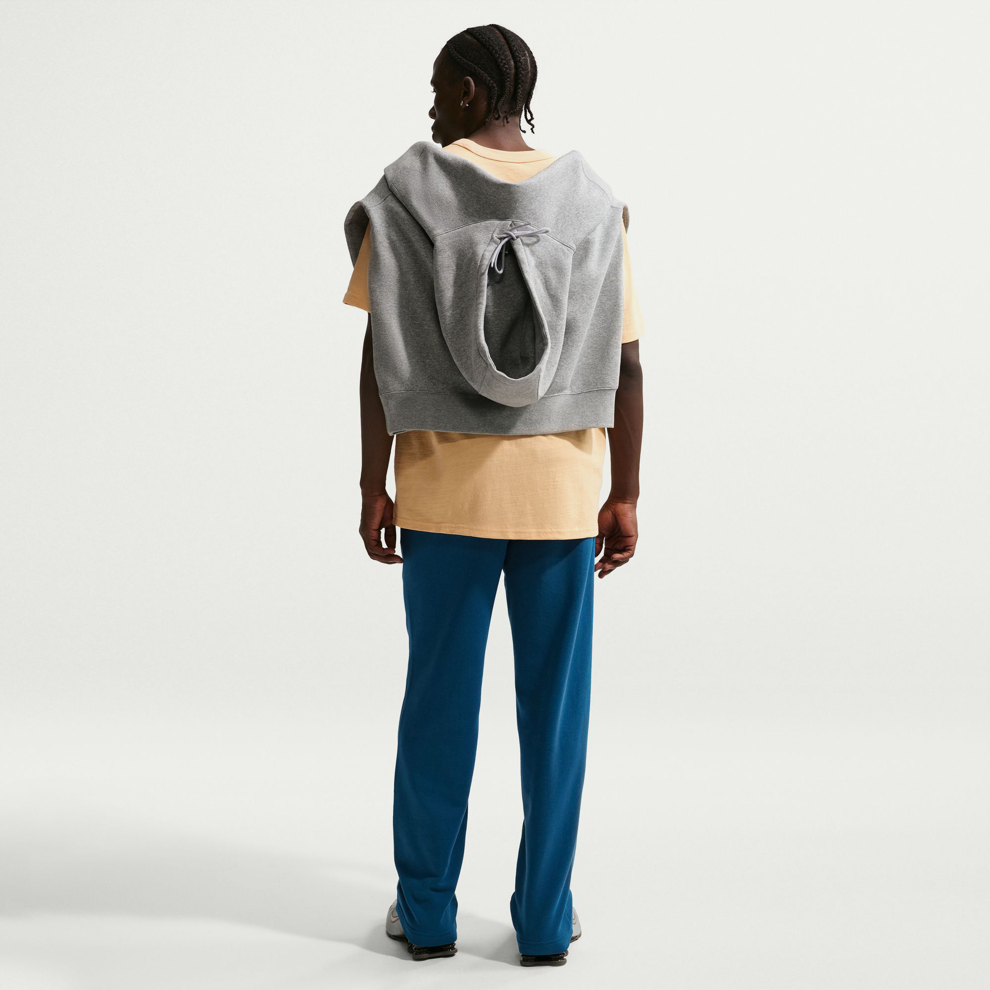 نايكي كلوب image number 1