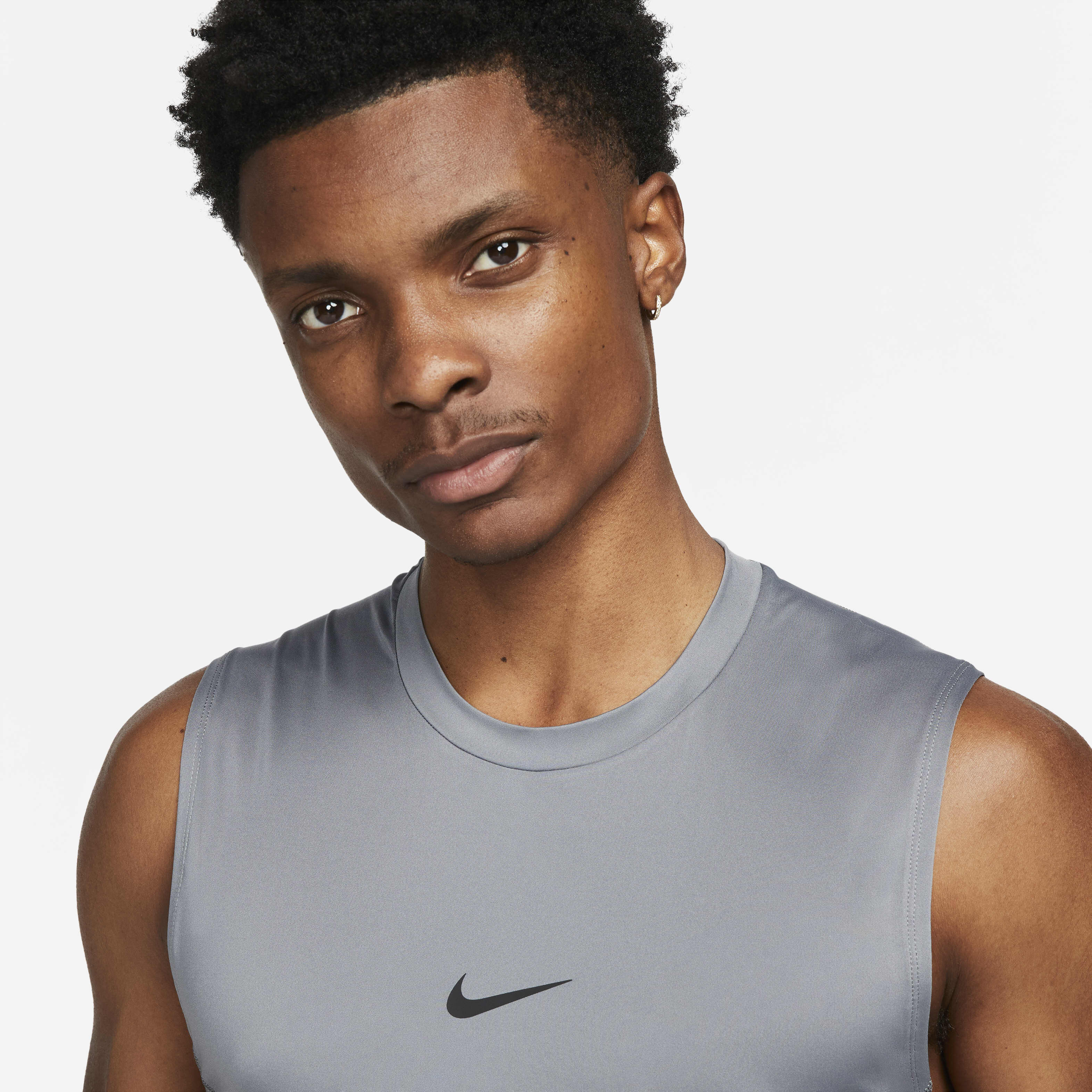 Nike muscle outlet