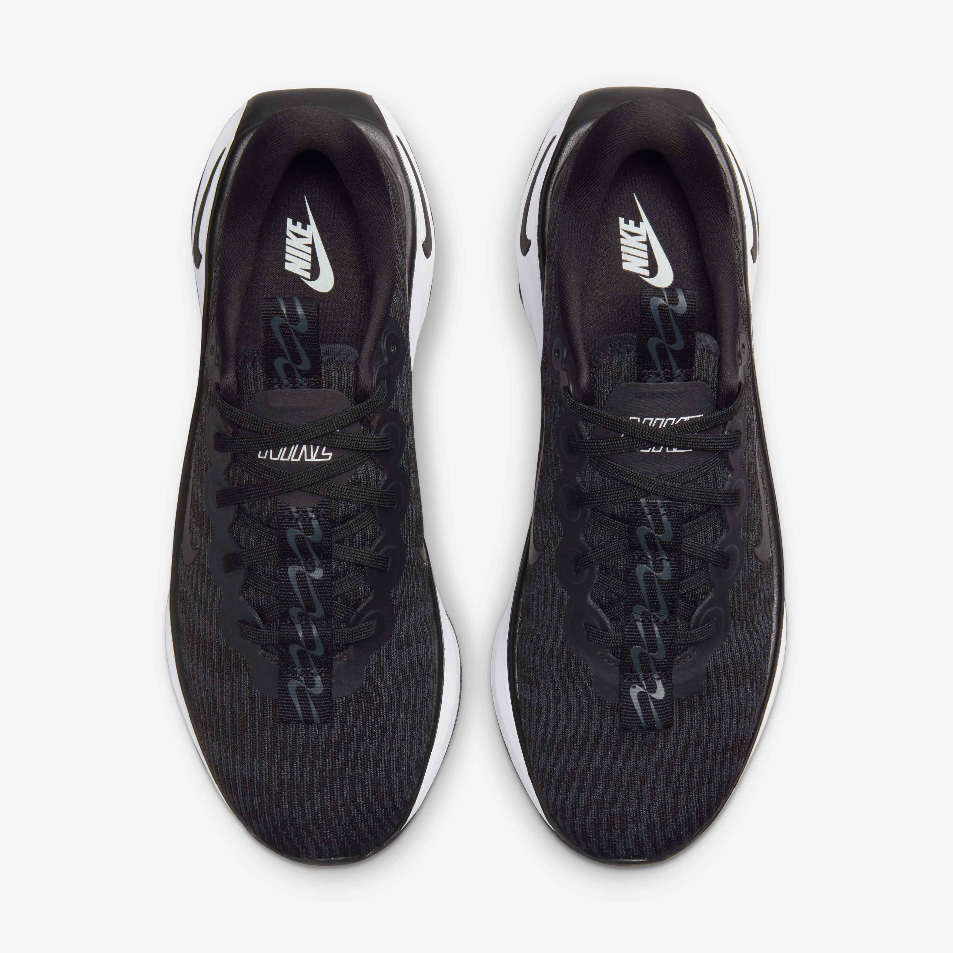 Nike Motiva image number 3