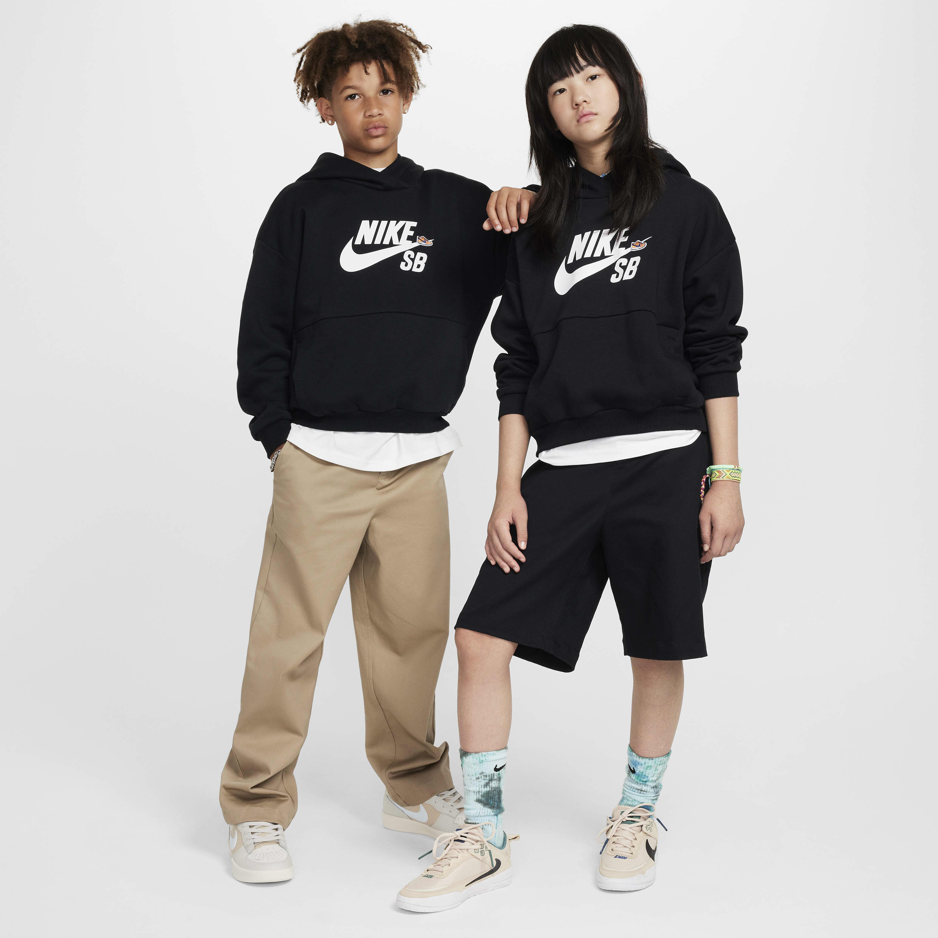 Buy Nike SB Icon Fleece EasyOn Older Kids Oversized Pullover Hoodie Nike Kuwait Official