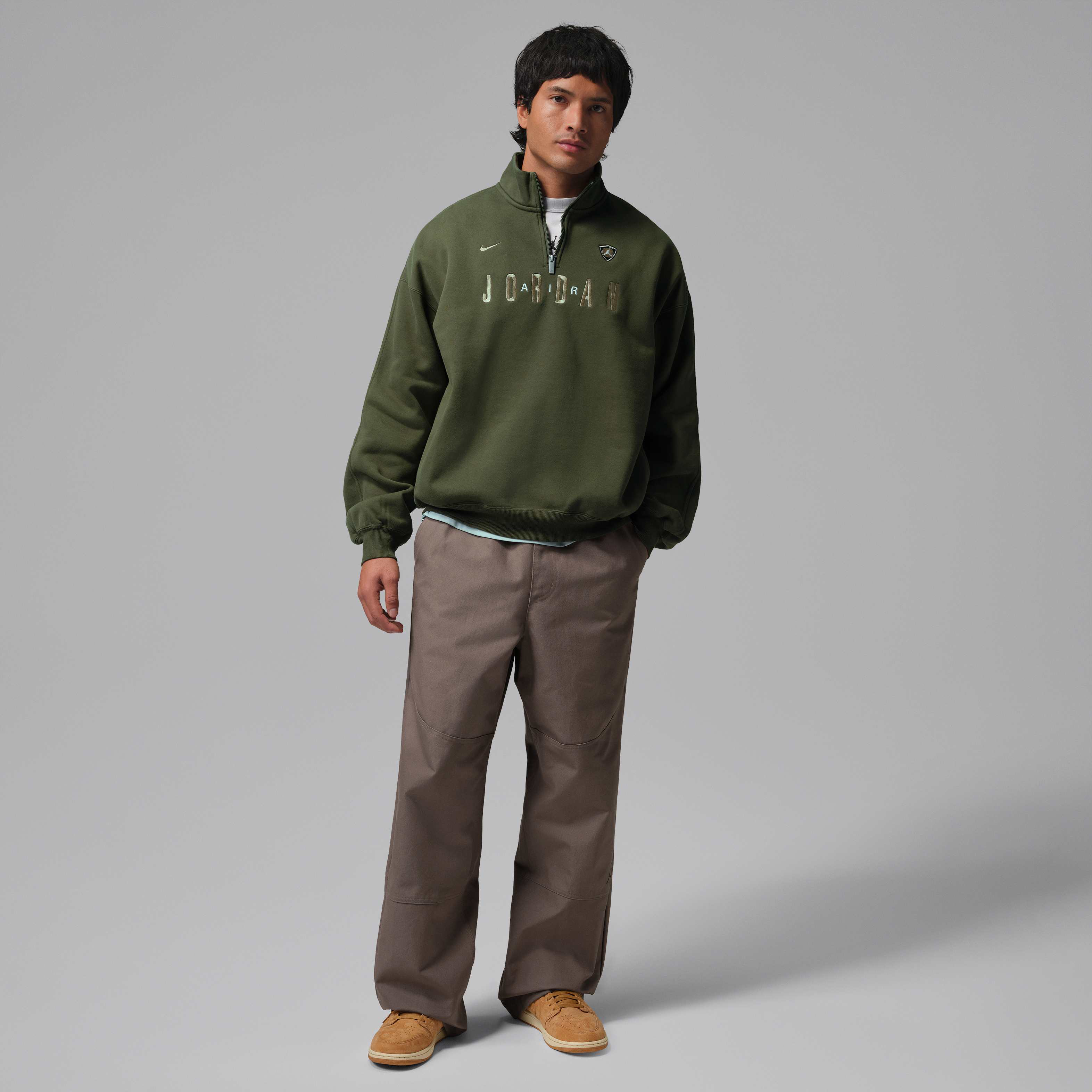 Jordan Brooklyn image number 5