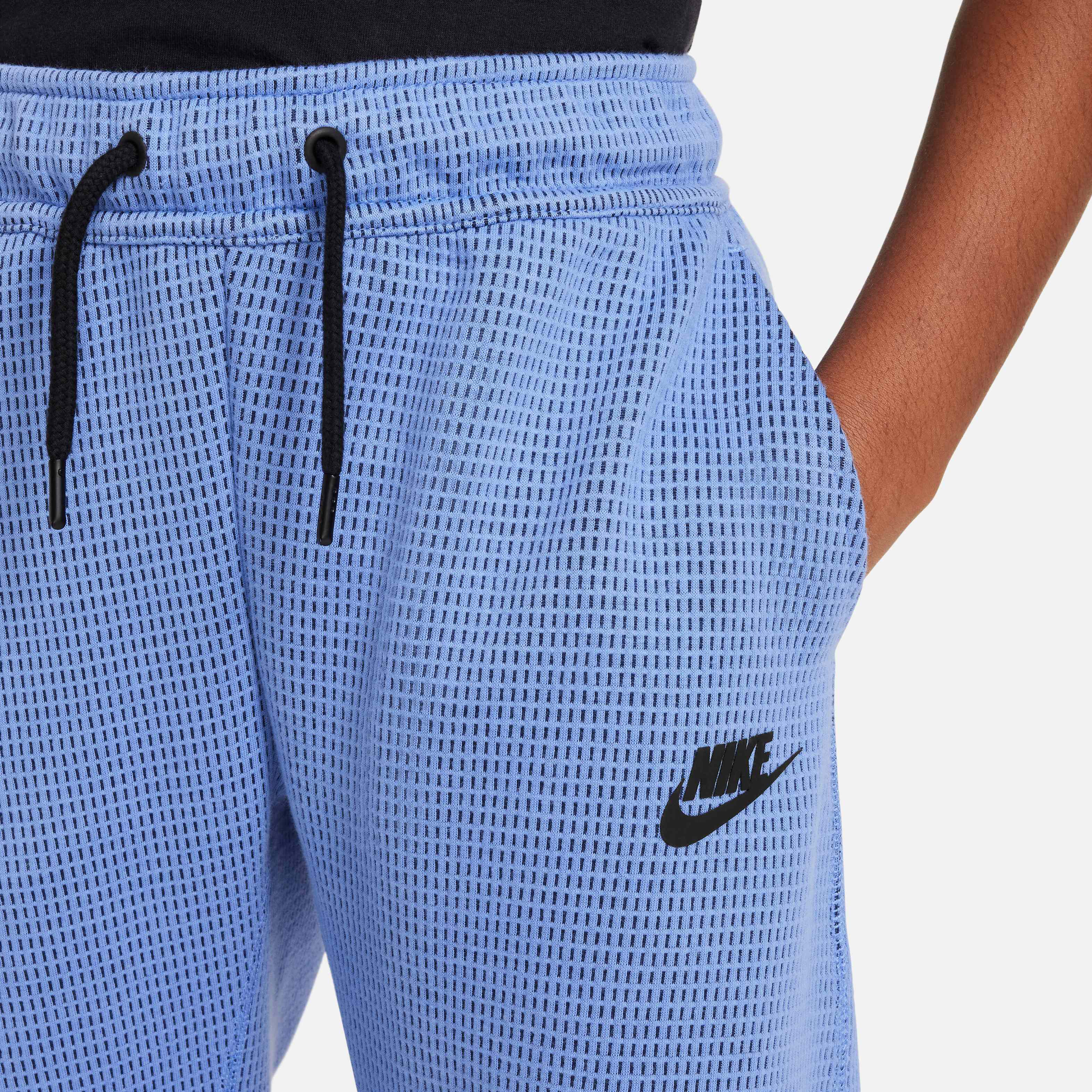Nike Sportswear Tech Fleece image number 2