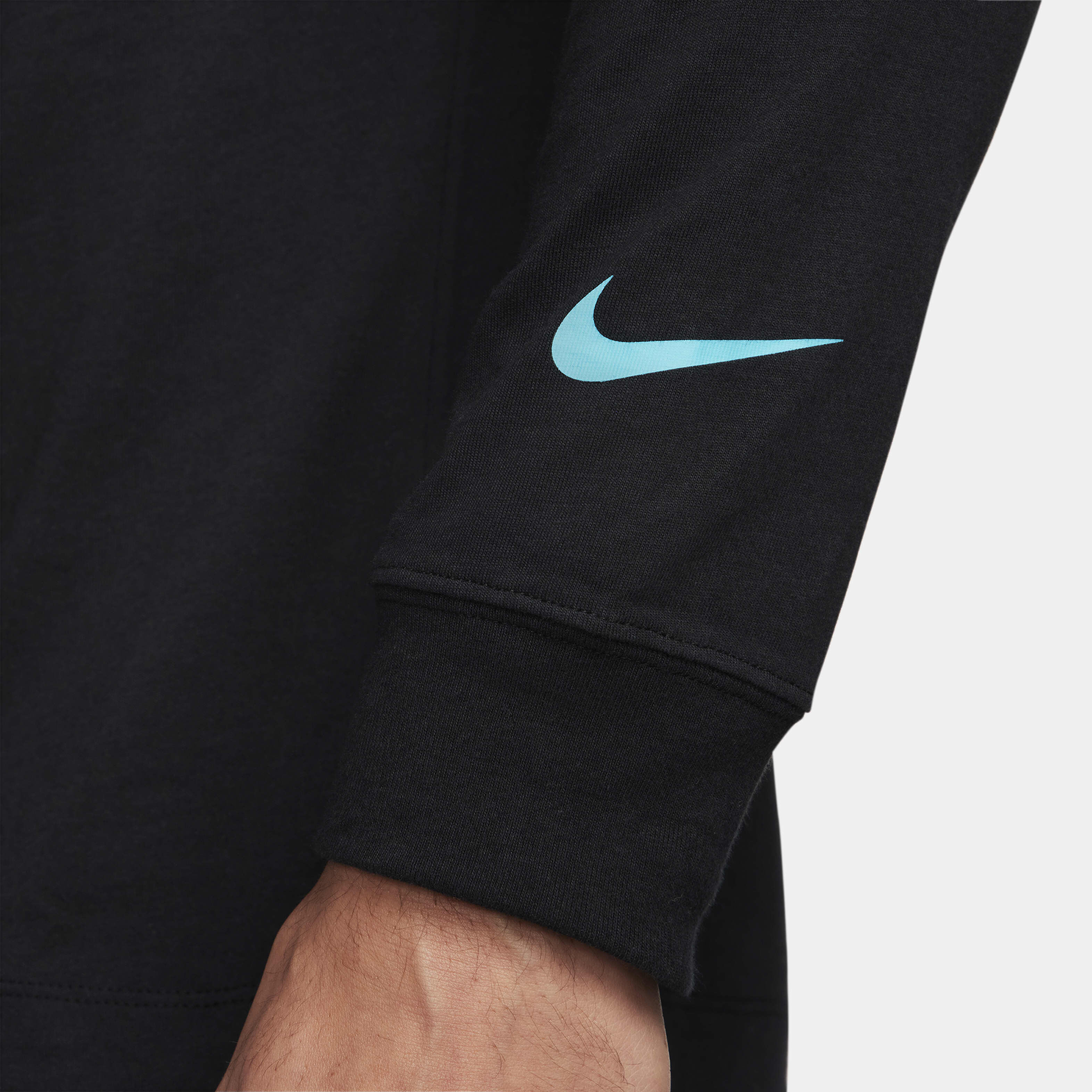 LeBron image number 3