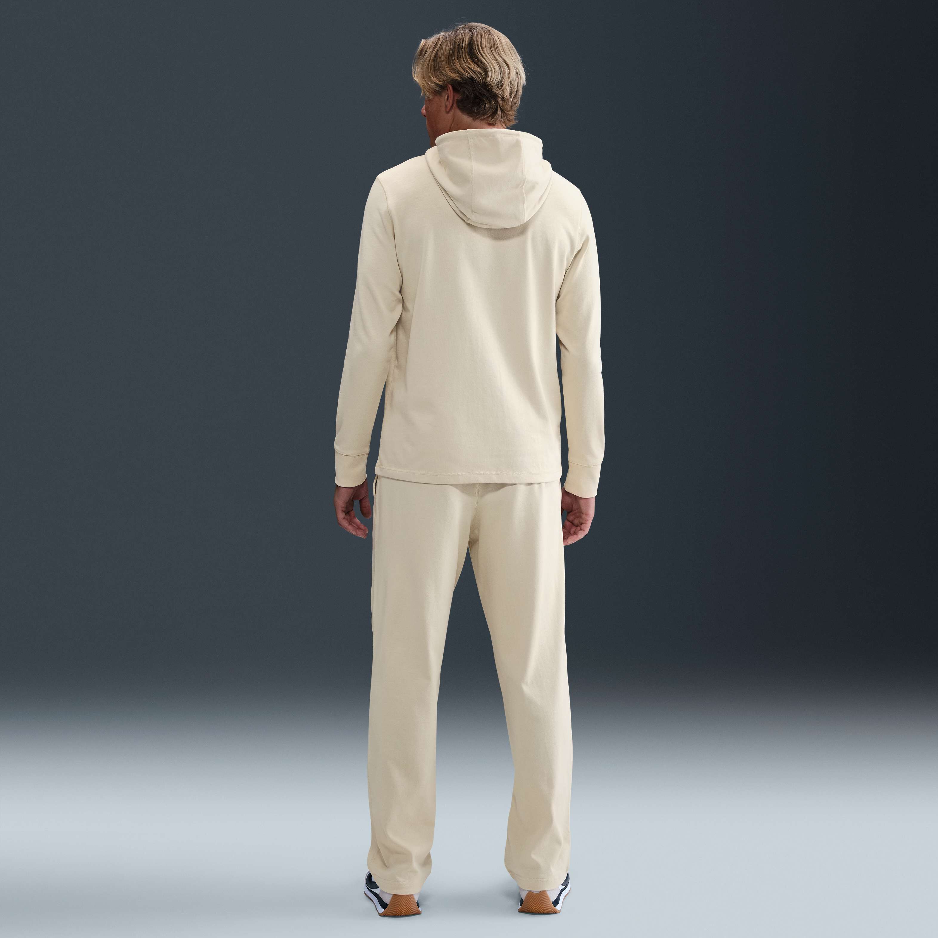 نايكي سبورتسوير كلوب image number 4