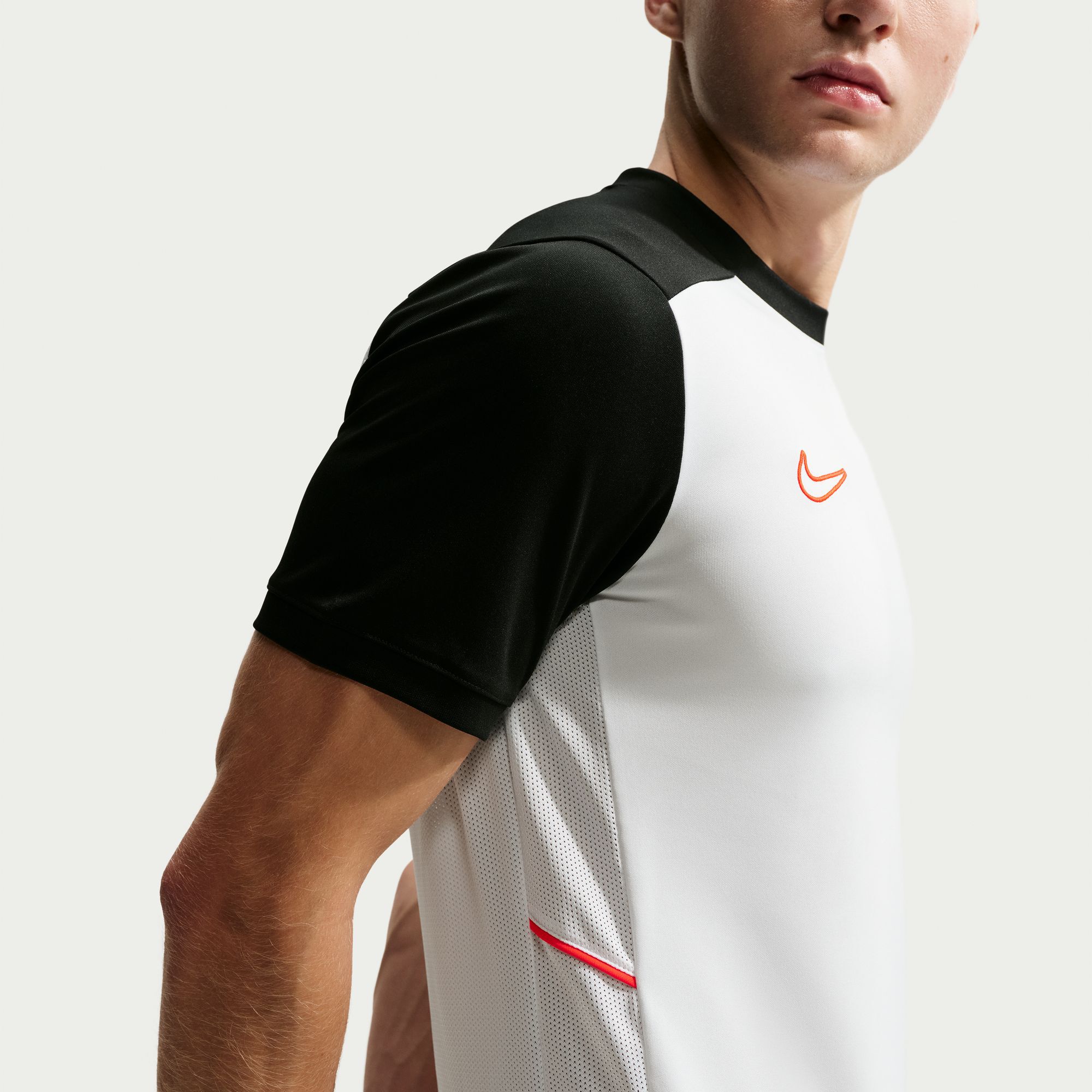 Nike Academy image number 3