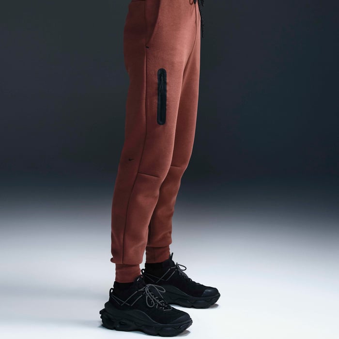 نايكي سبورتسوير تك فليس image number 4 نايكي سبورتسوير تك فليس image number 4