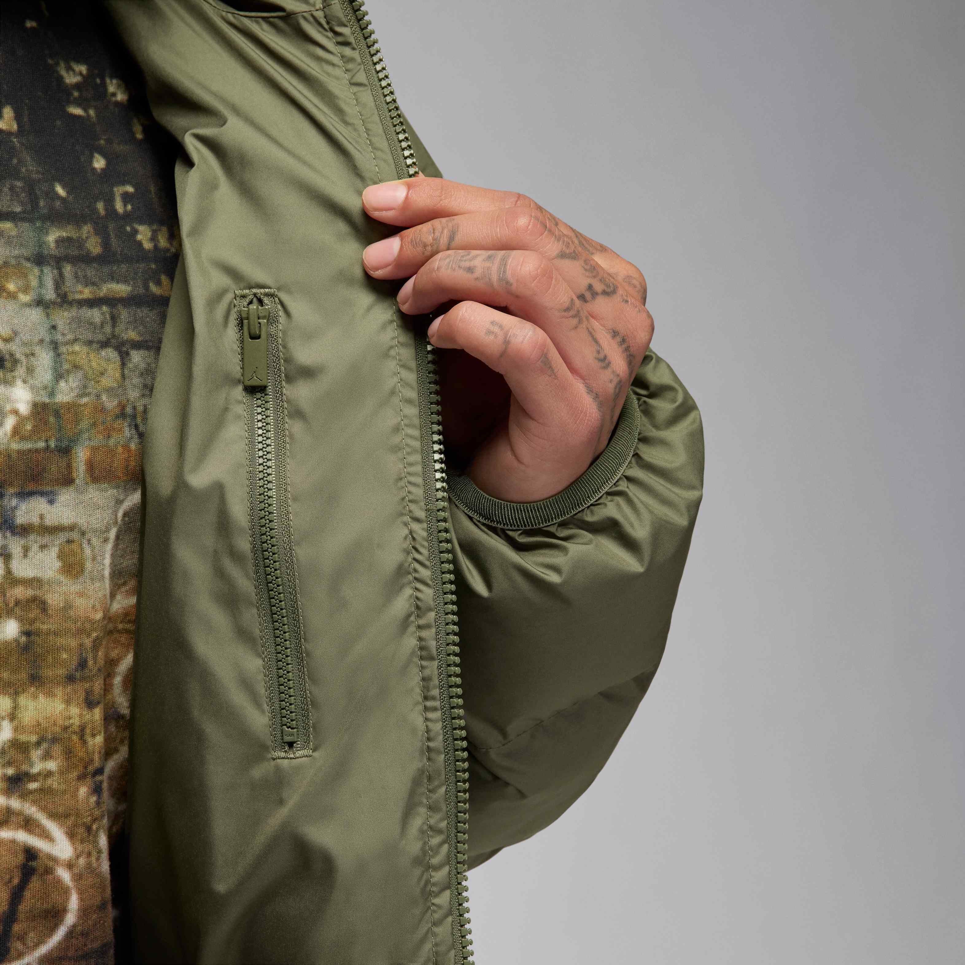 Jordan Brooklyn image number 5