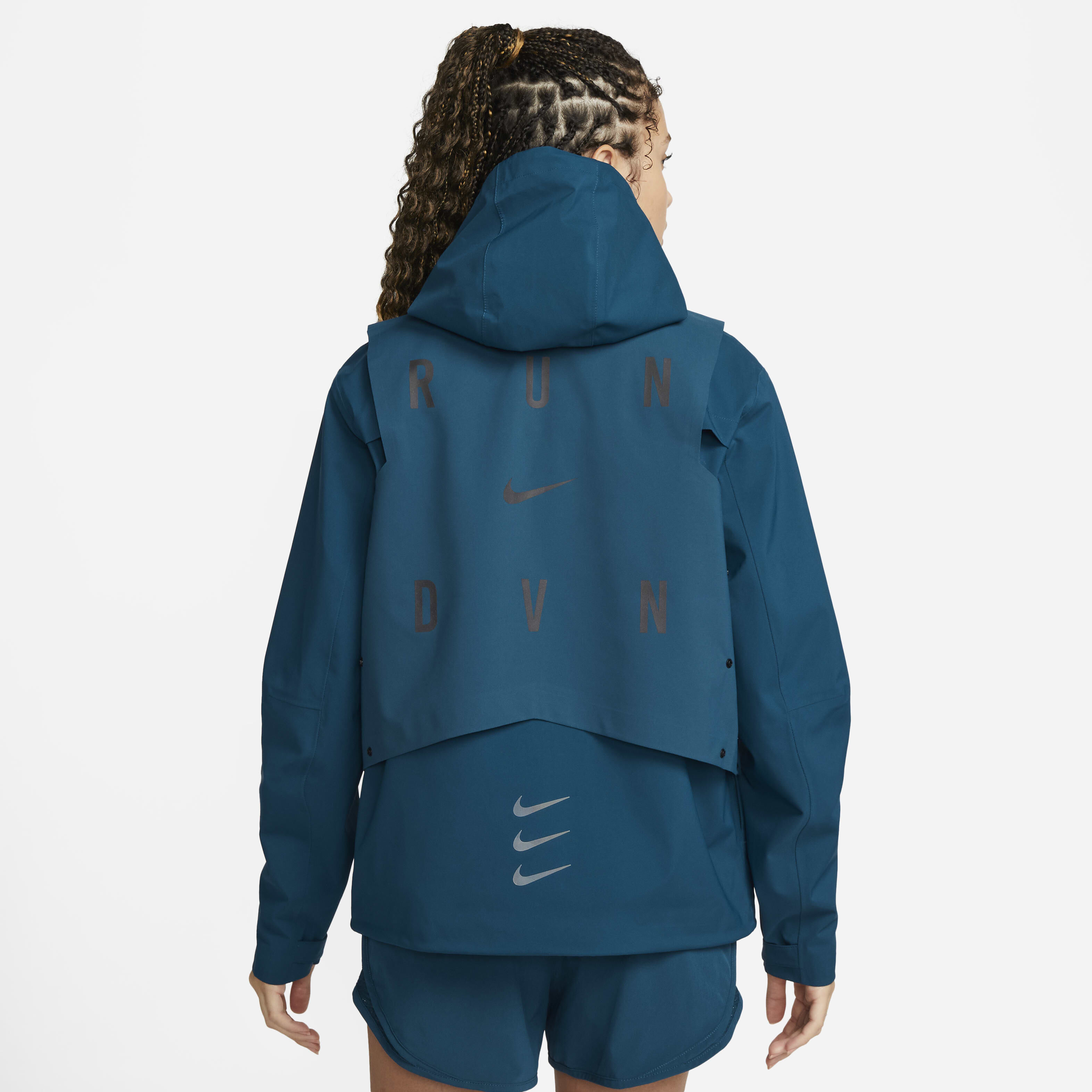 Nike Storm-FIT Run Division image number 1