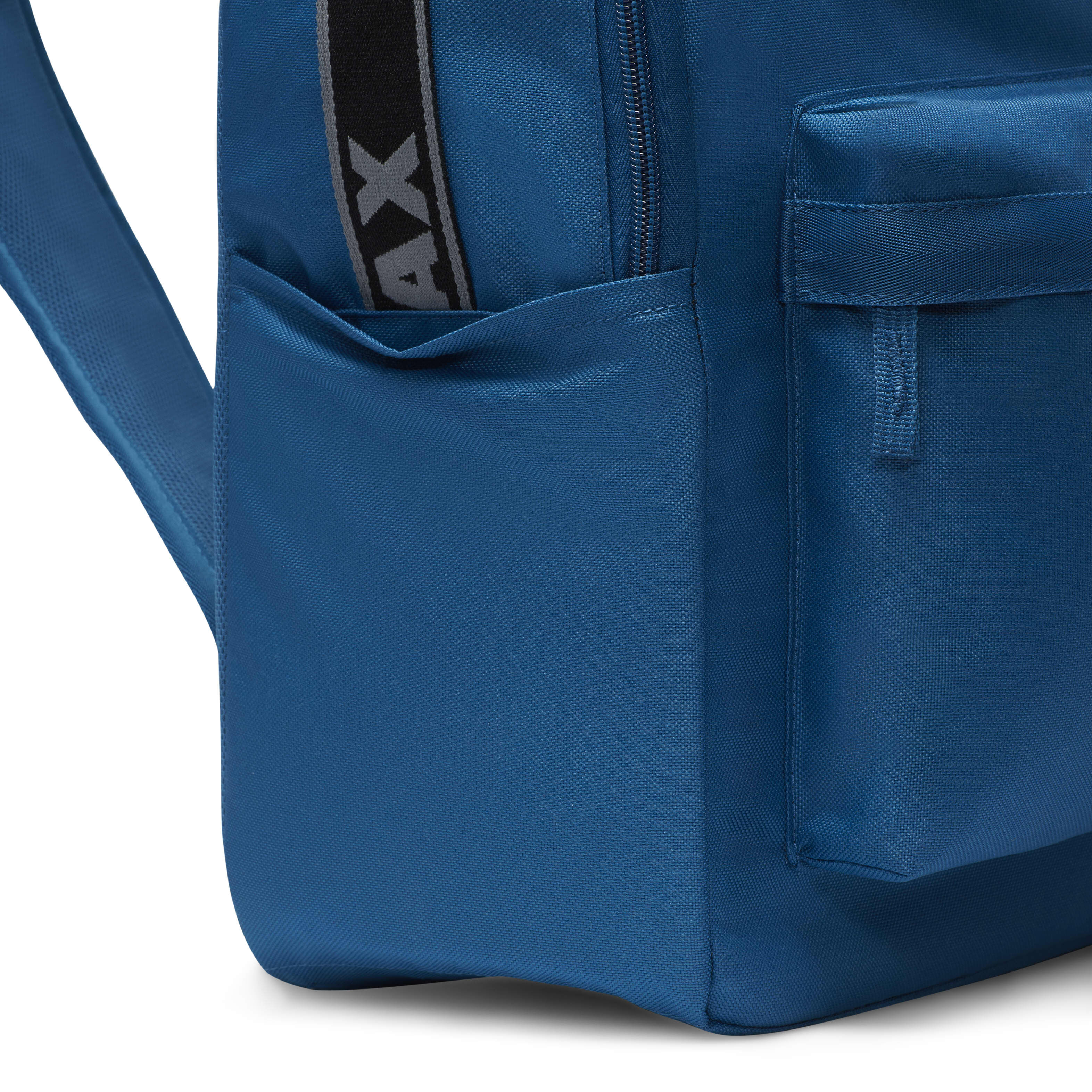 Nike Heritage image number 7