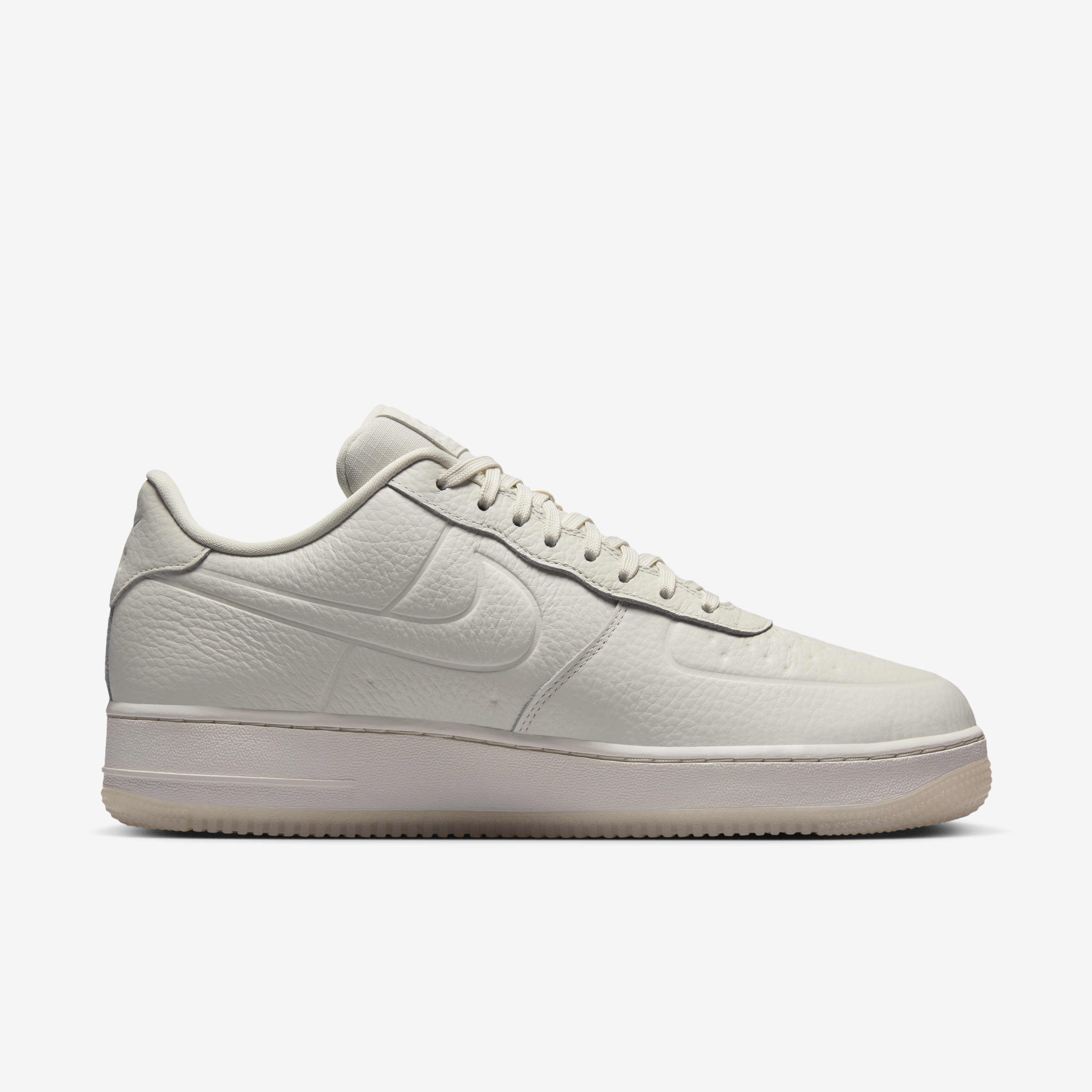 Nike Air Force 1 '07 Pro-Tech image number 2