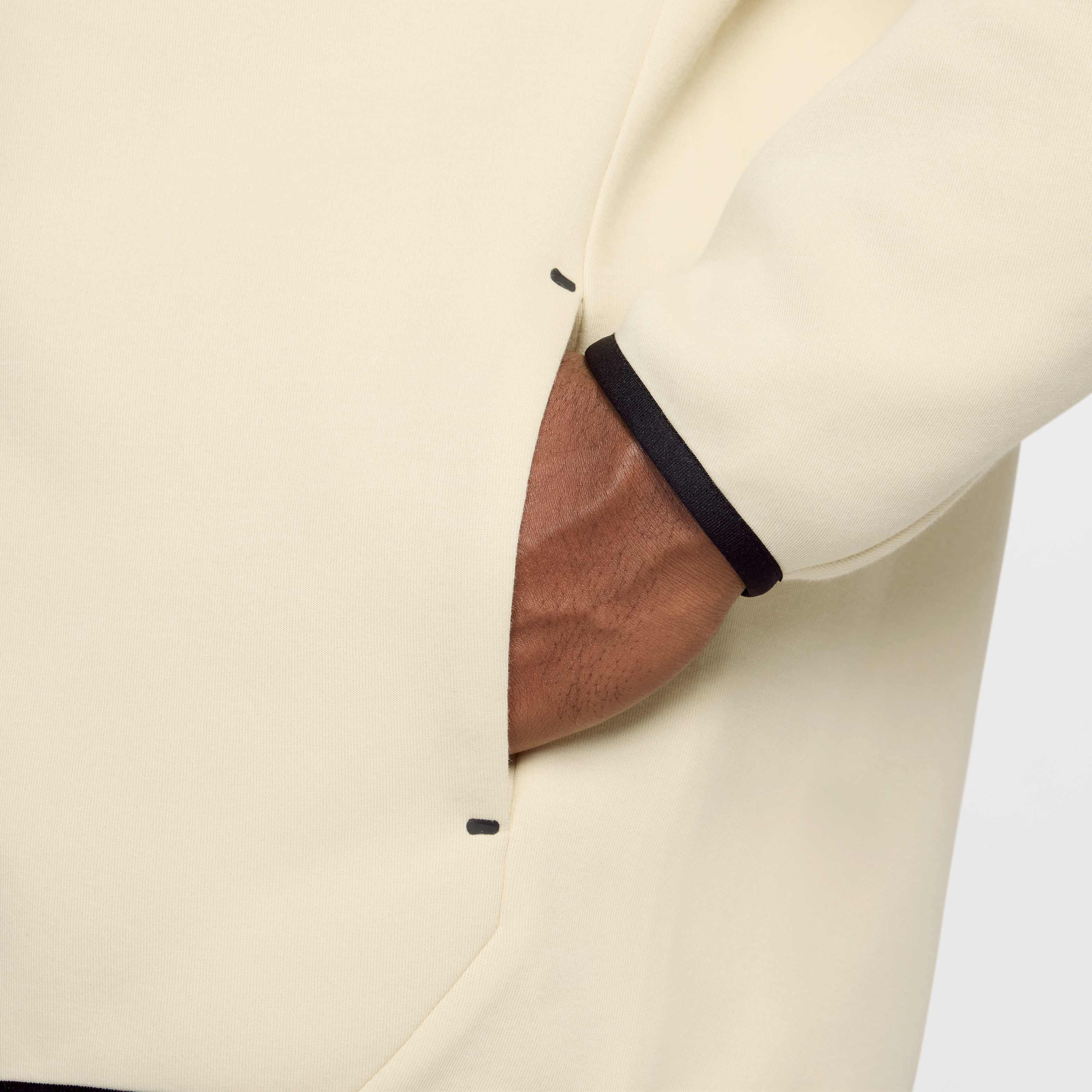 نايكي تك image number 17