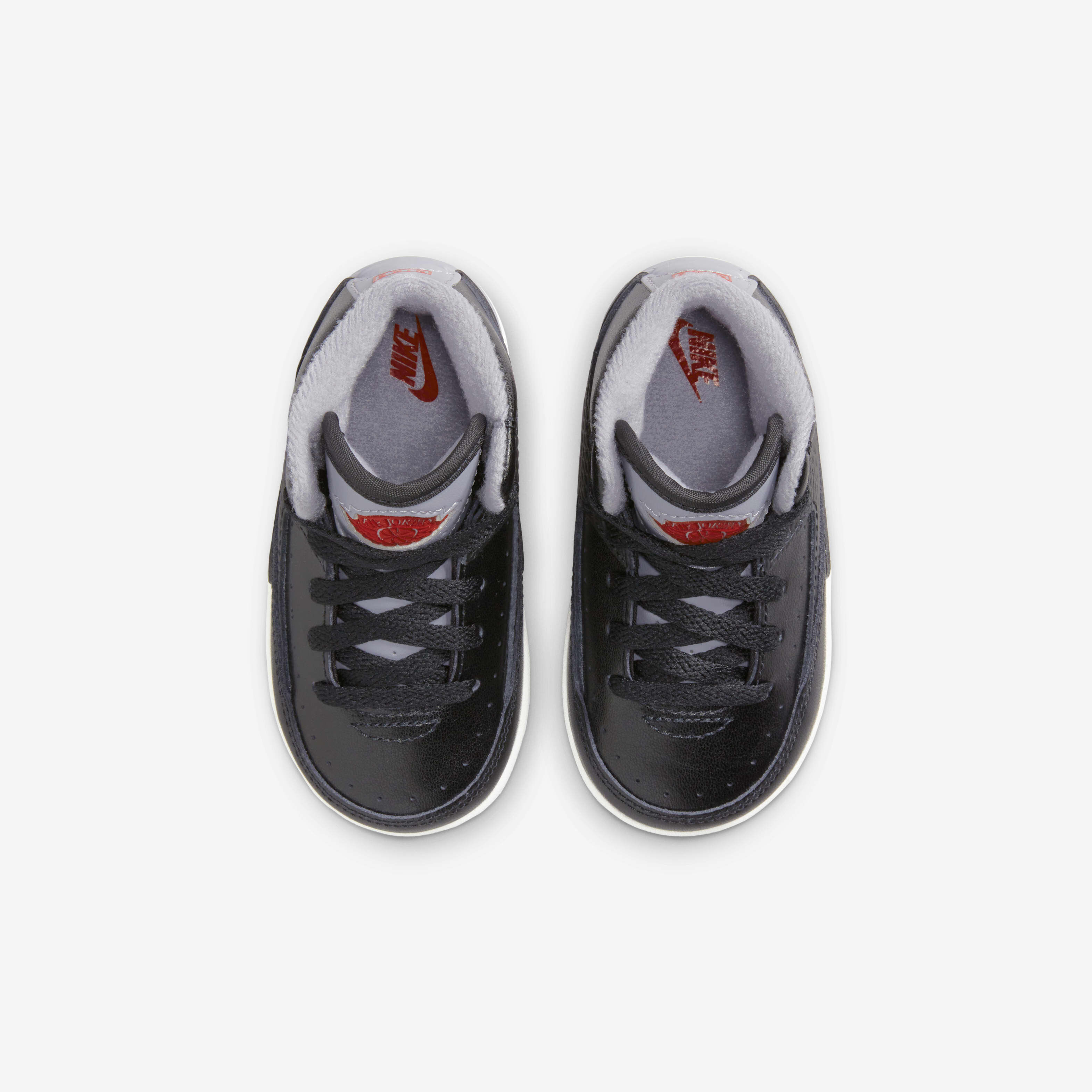 Jordan 2 Retro image number 3