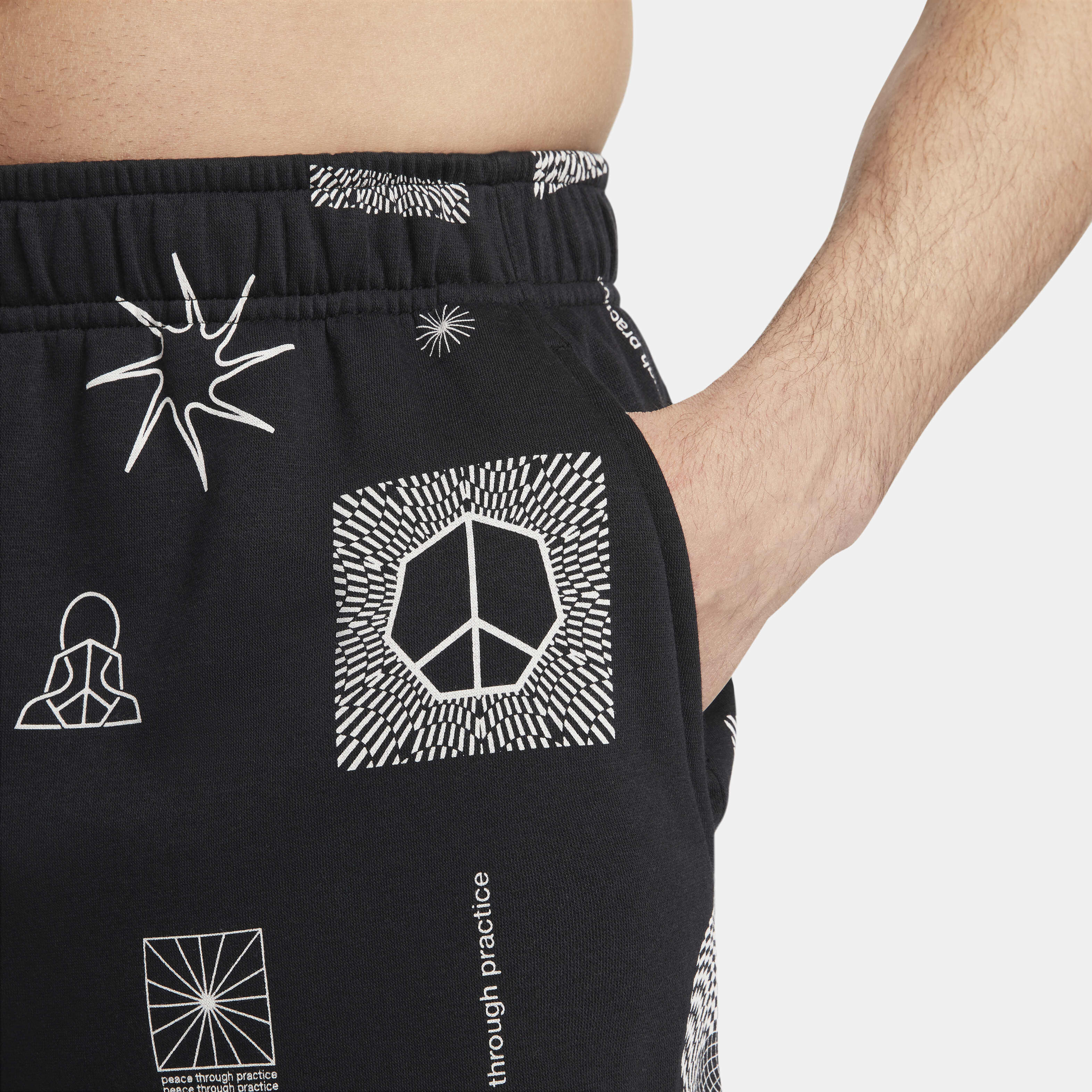 نايكي يوغا ثيرما-فت image number 3