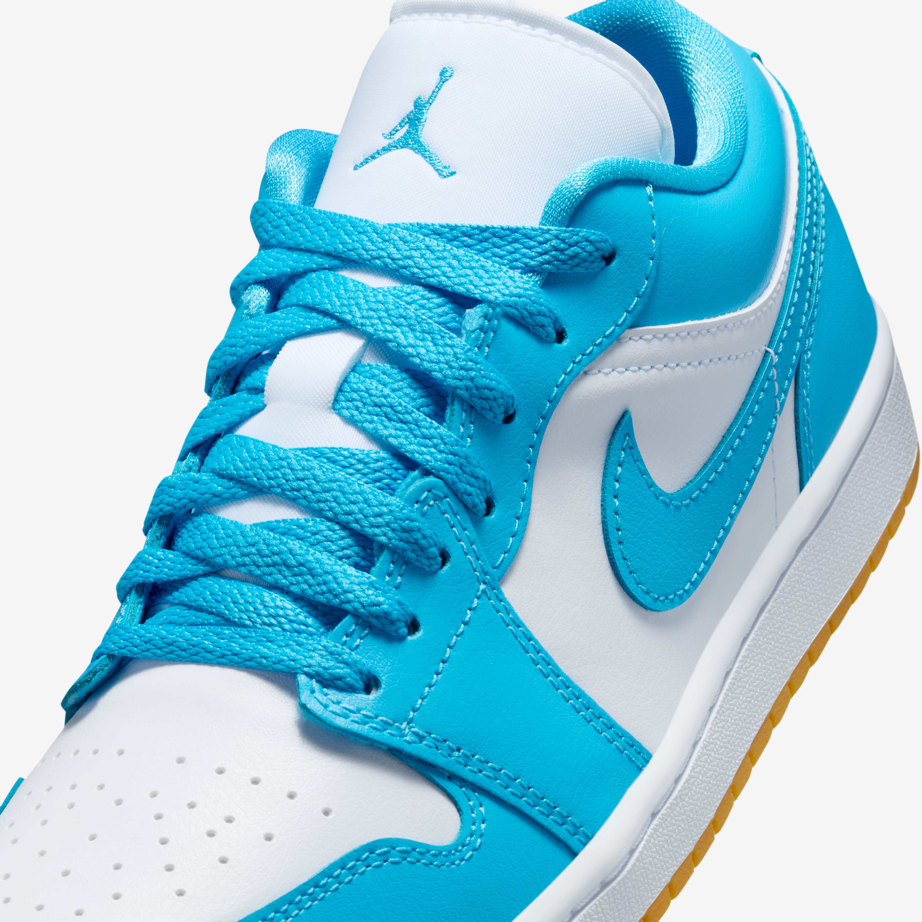 新品 Nike Air Jordan 1 Low Aquatone 28.5 Air Jordan 1 Low Aquatone Release Details · JustFreshKicks