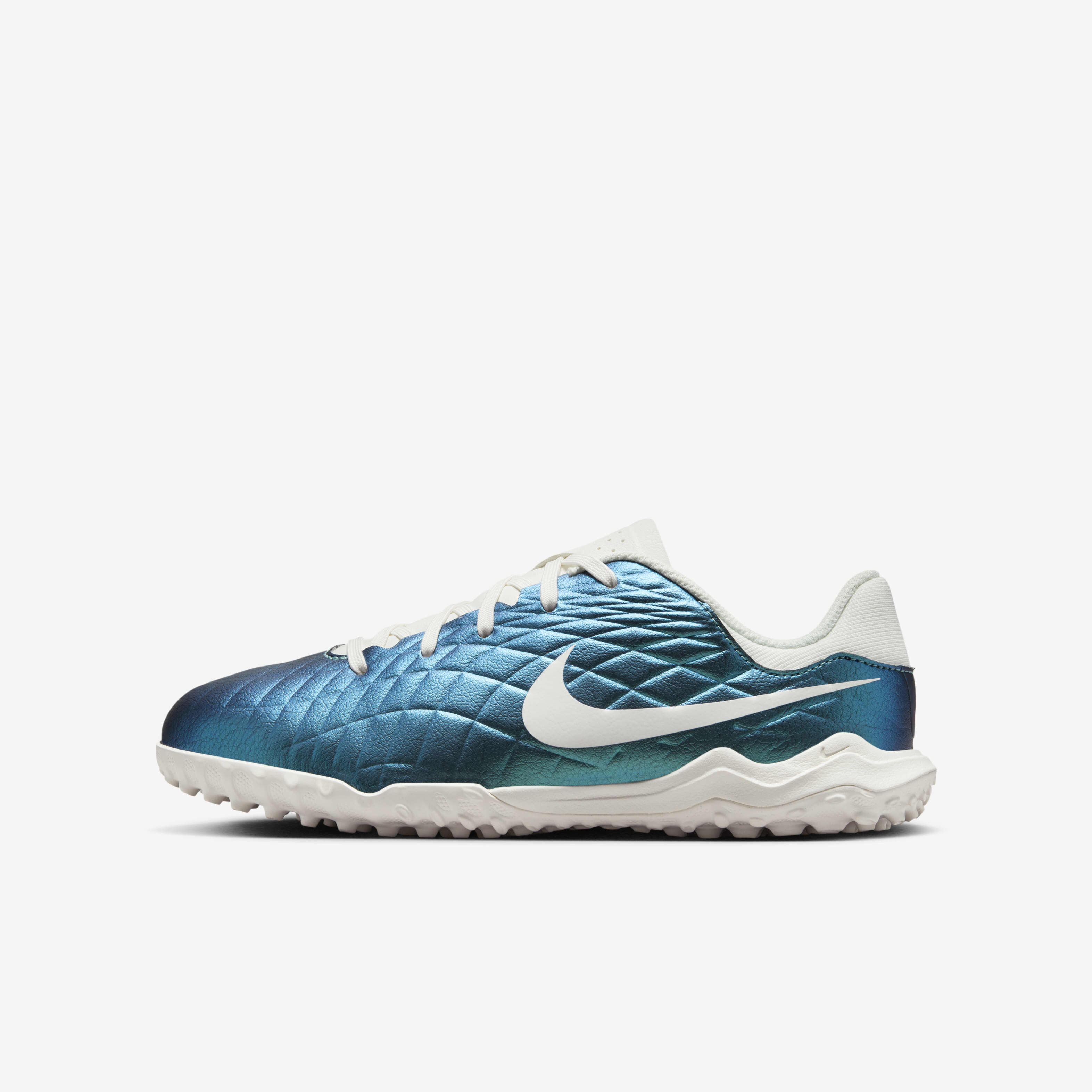 Buy Nike Jr. Tiempo Emerald Legend 10 Academy Younger Older Kids TF Low Top Football Shoes Nike Kuwait Official