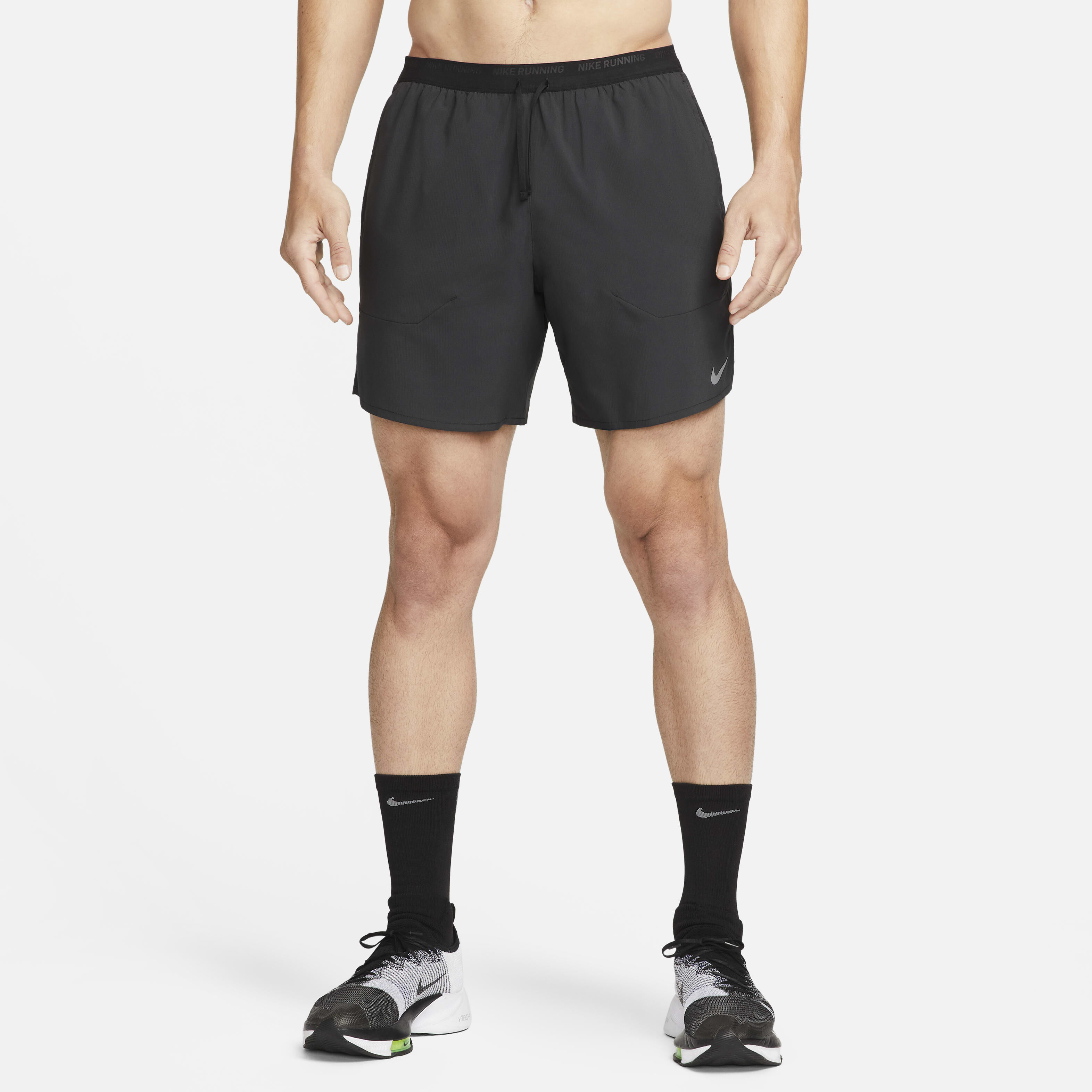 Nike shorts back pocket best sale