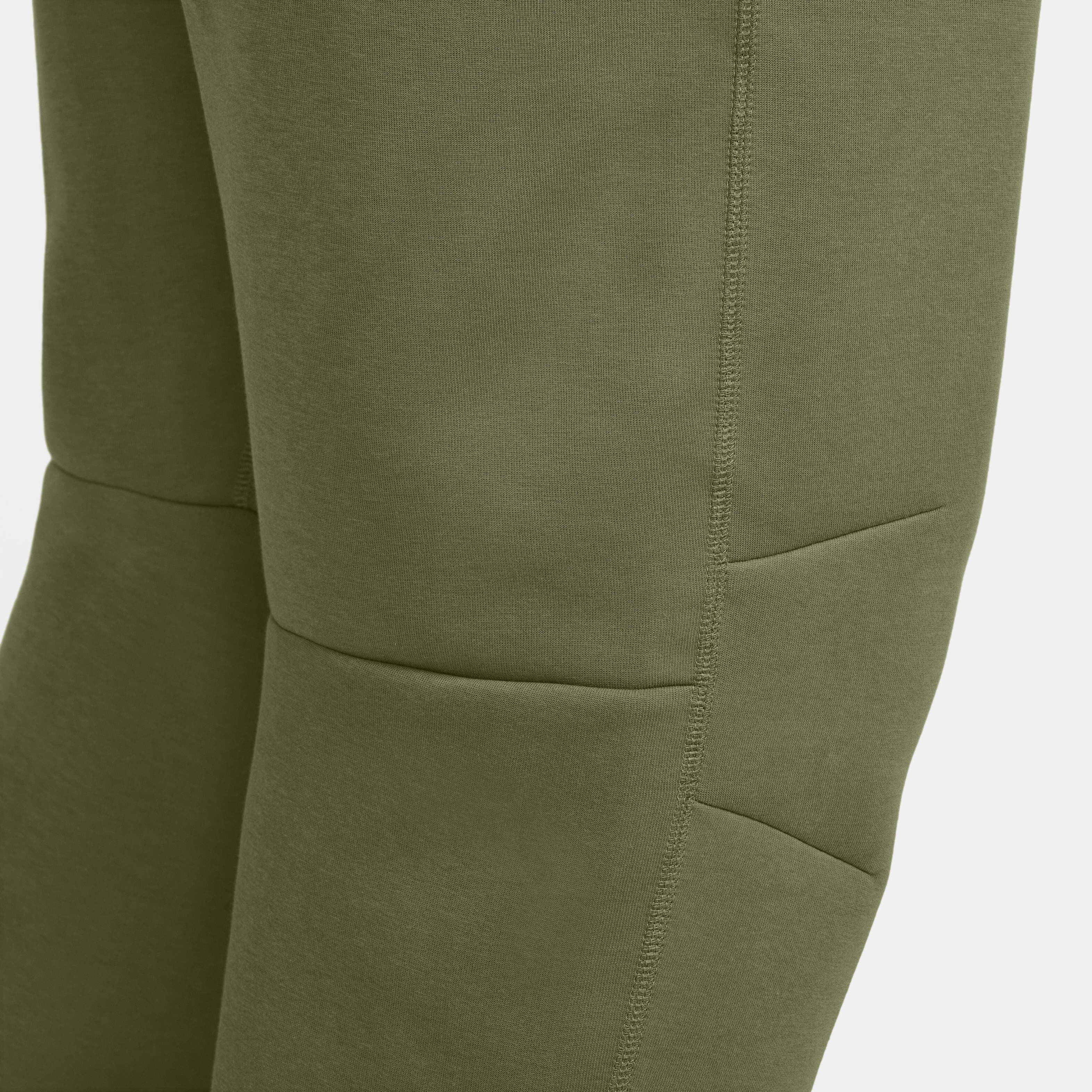 Nike Sportswear Tech Fleece image number 15