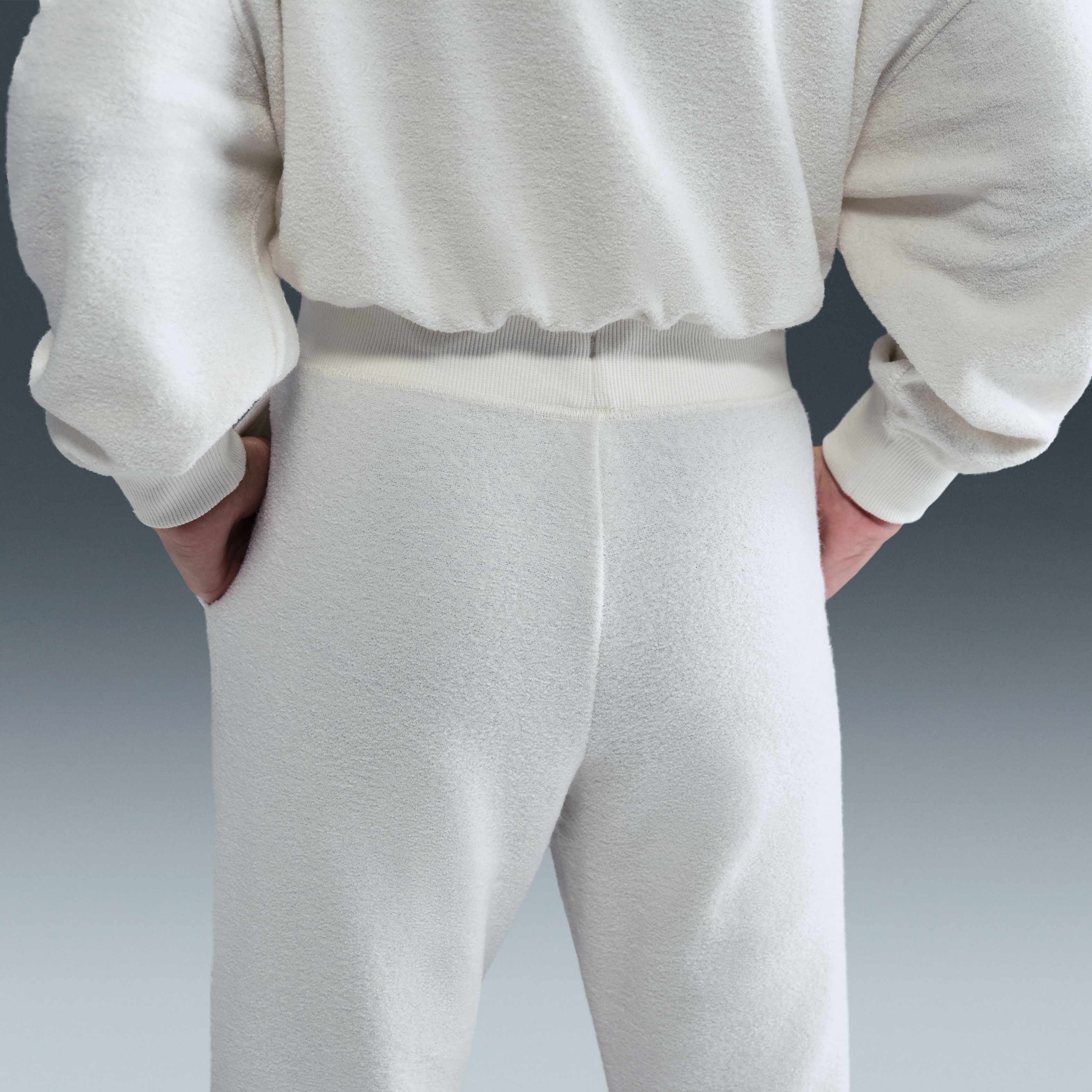 Nike Sportswear image number 2