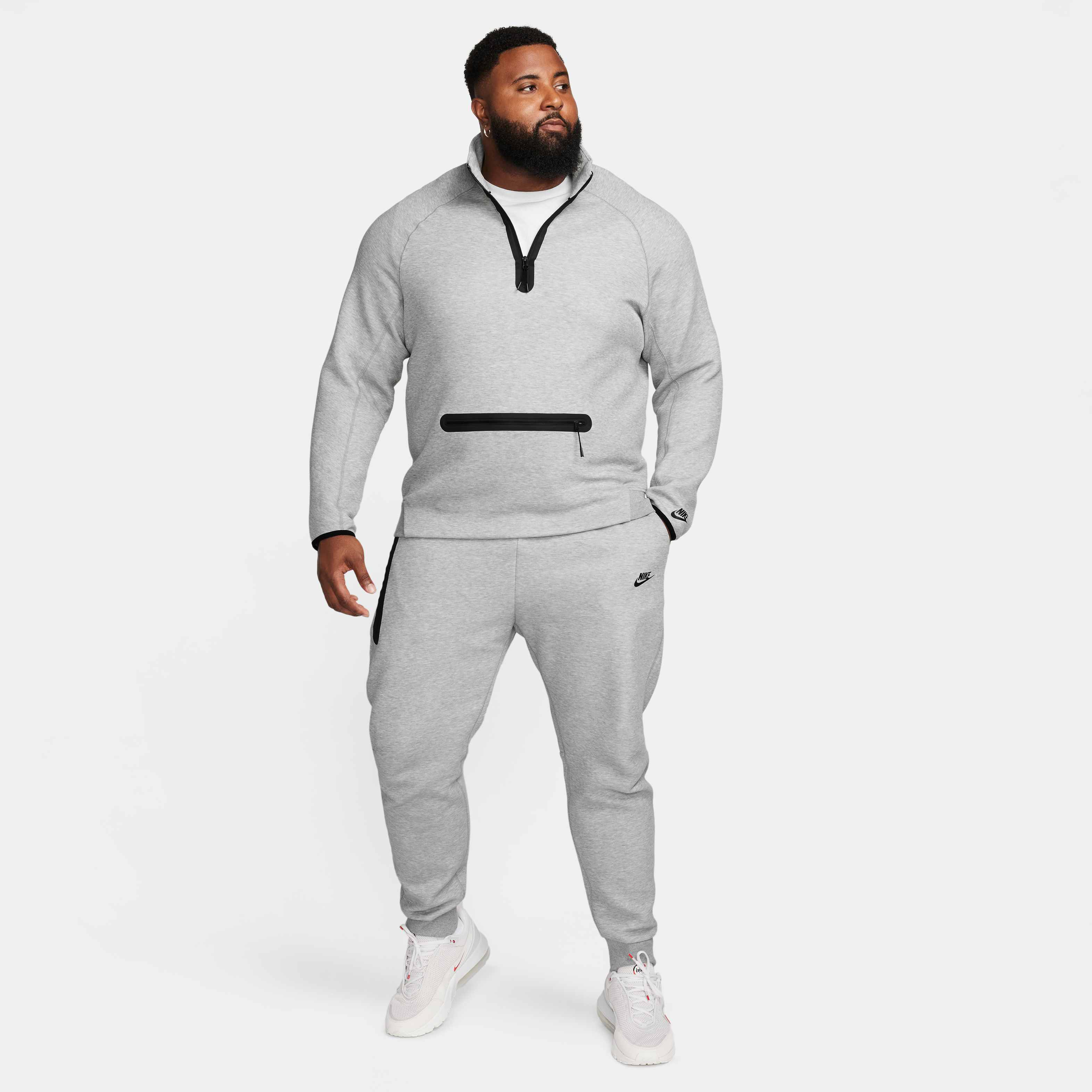 Nike Sportswear Tech Fleece image number 16