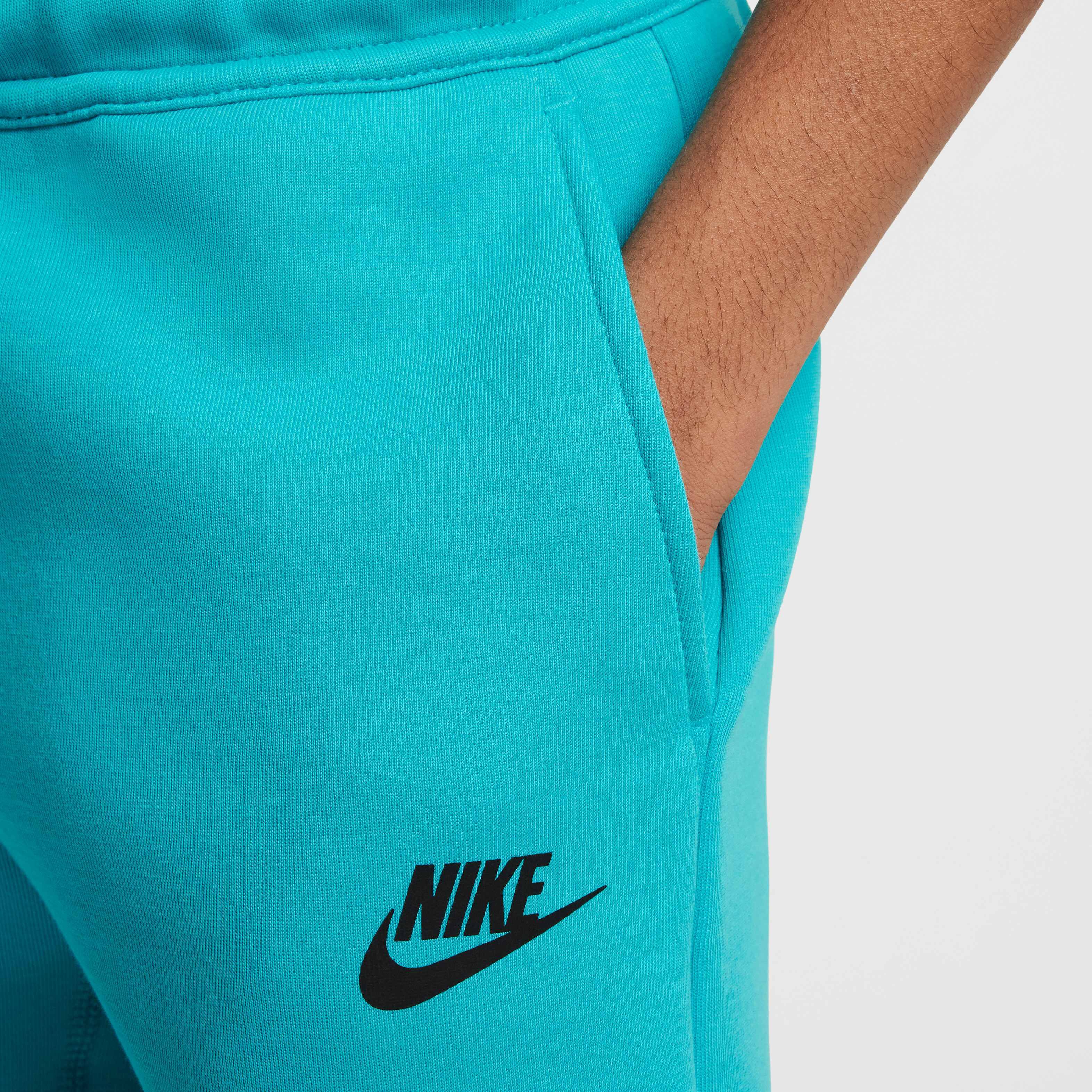 Nike Tech Fleece image number 4