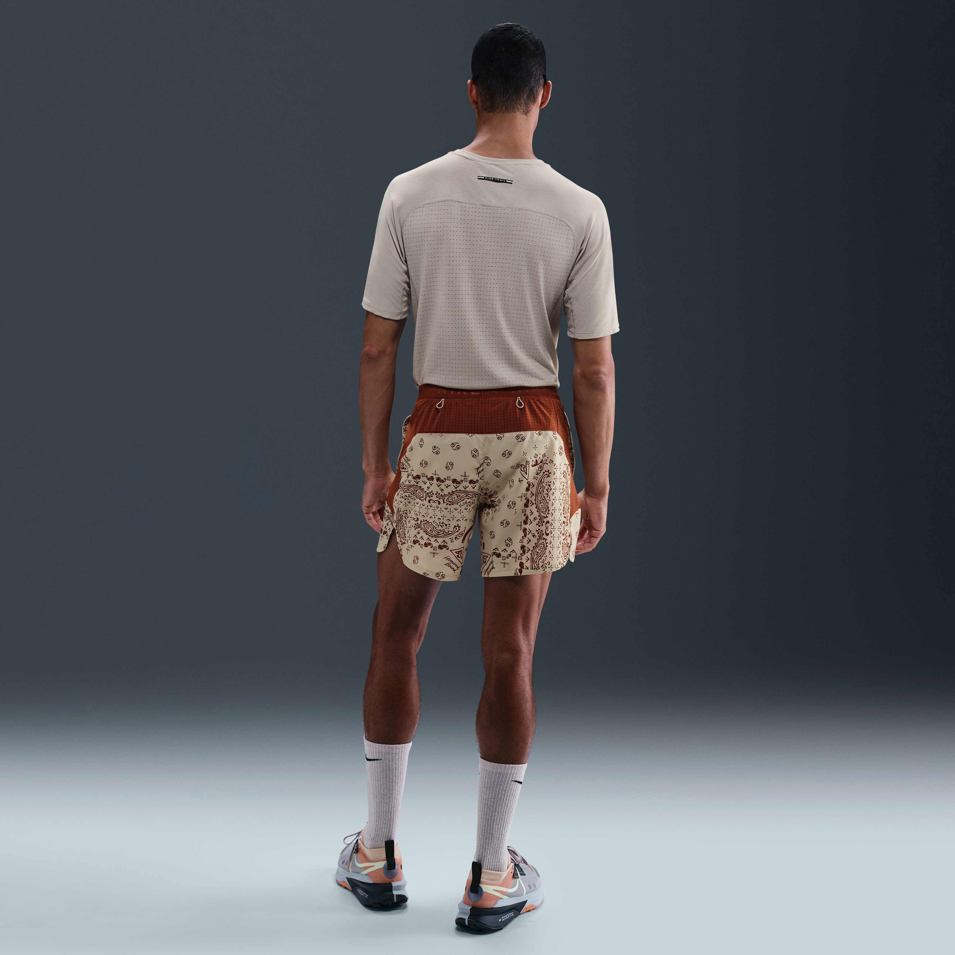 نايكي تريل image number 3