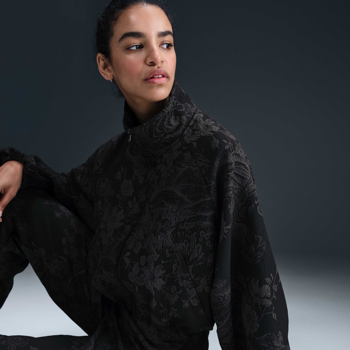 نايكي سبورتسوير كوليكشن image number 2 نايكي سبورتسوير كوليكشن image number 2