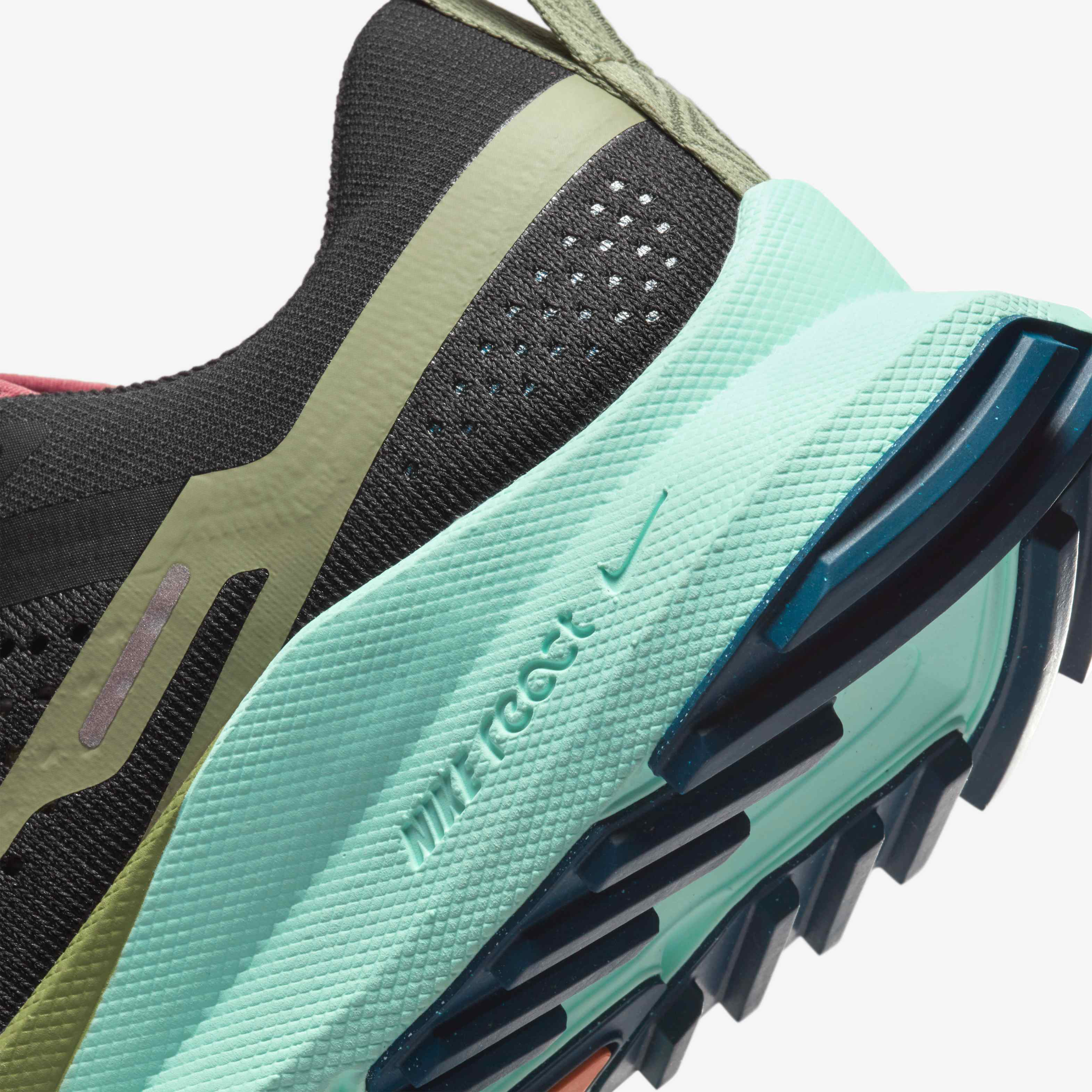 Nike Pegasus Trail 4 image number 7