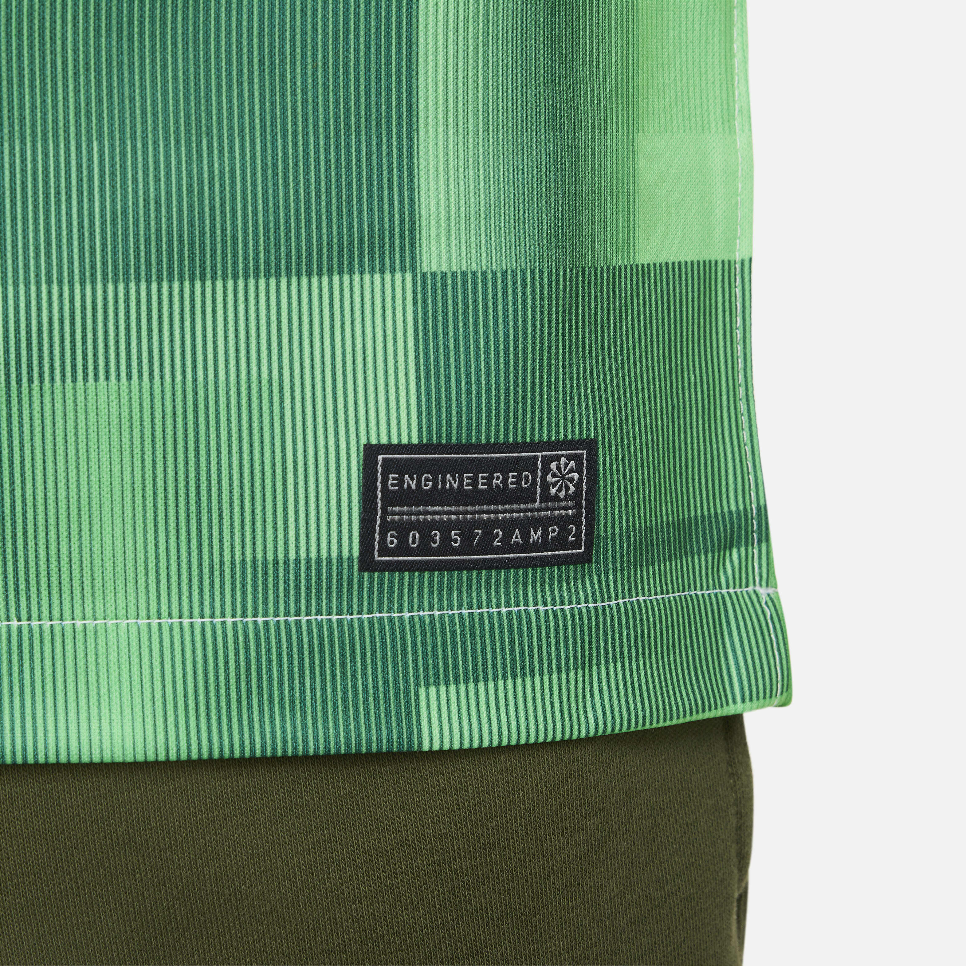 Liverpool F.C. 2023/24 Stadium Away image number 3