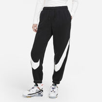 Nike Sportswear Swoosh