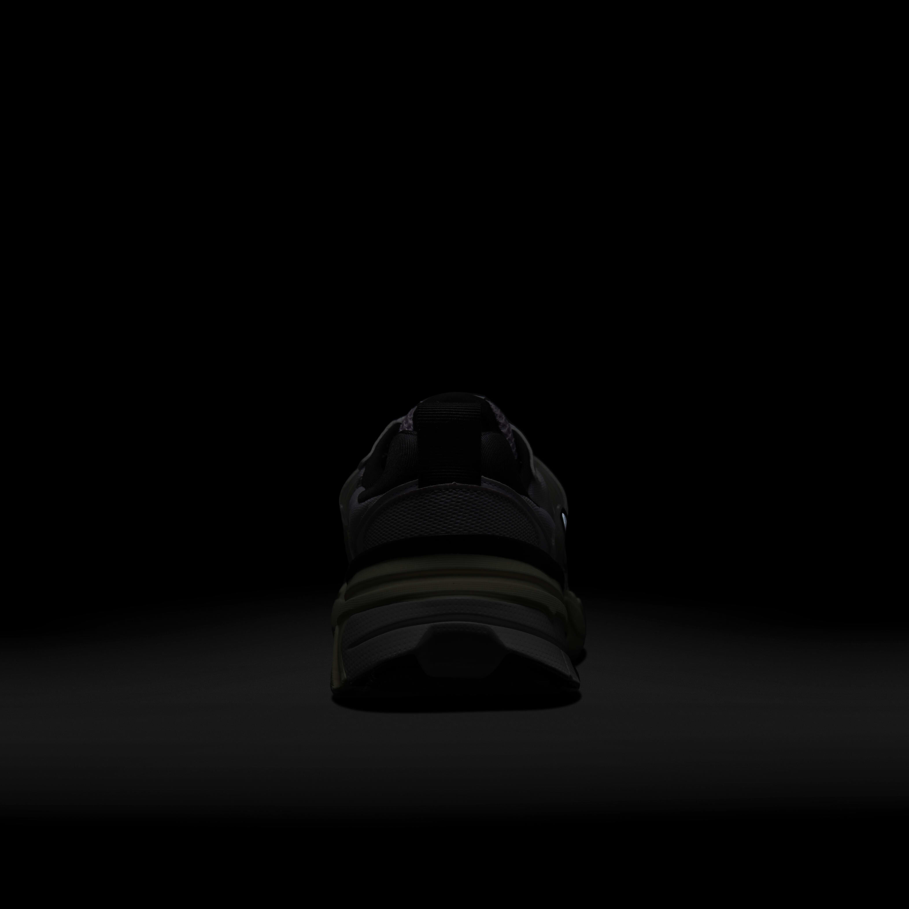 Nike V2K Run image number 9