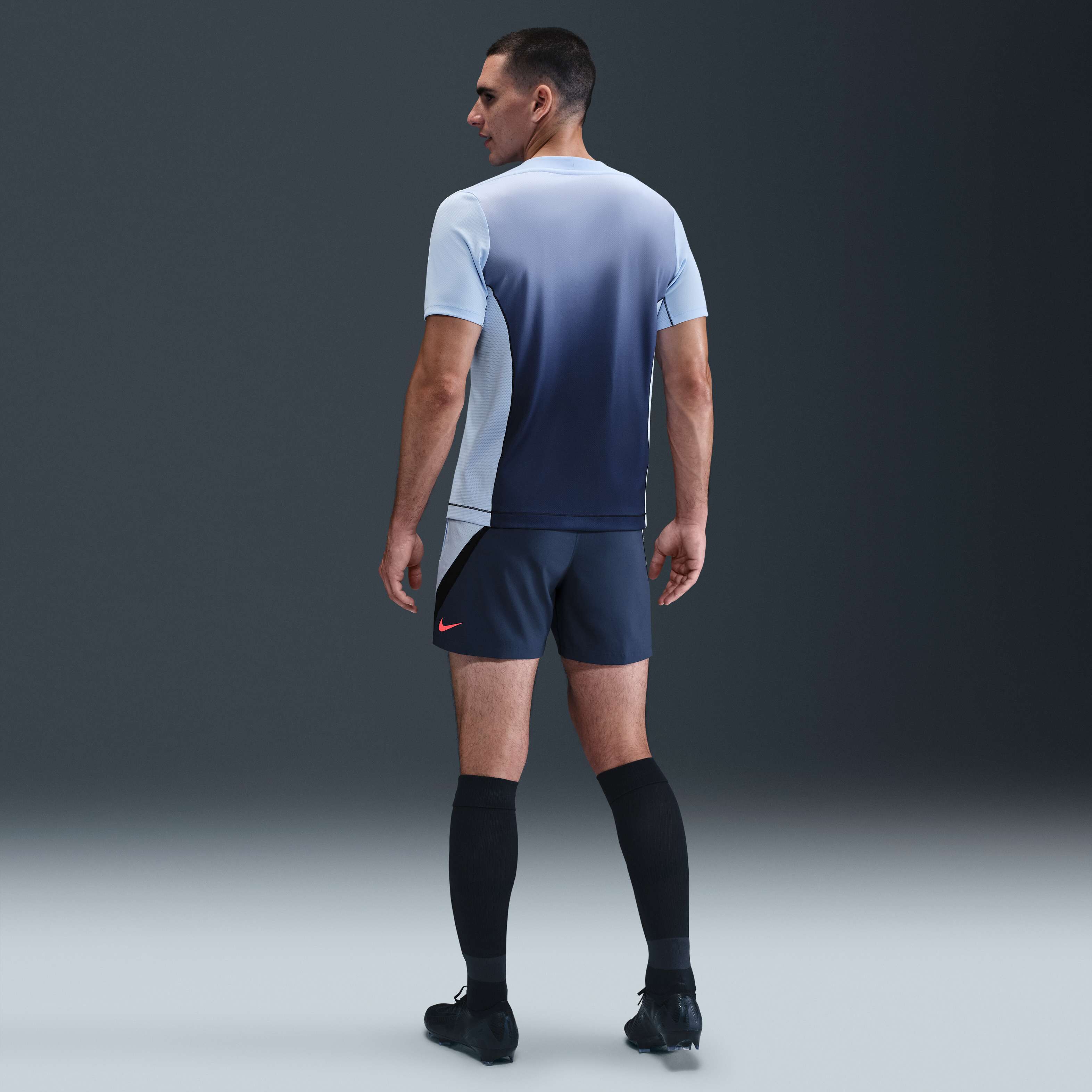 Nike Strike+ image number 3