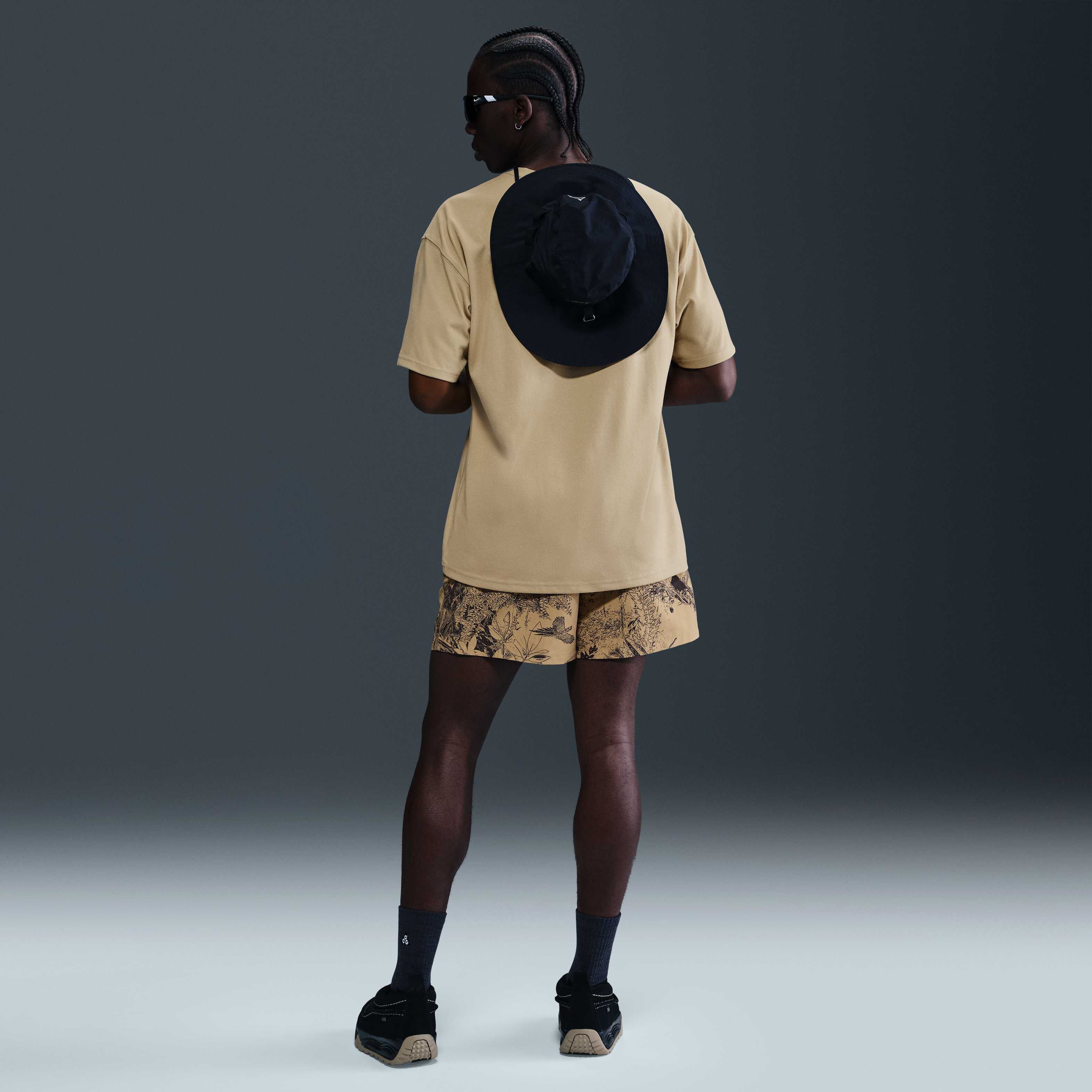 Nike ACG image number 4