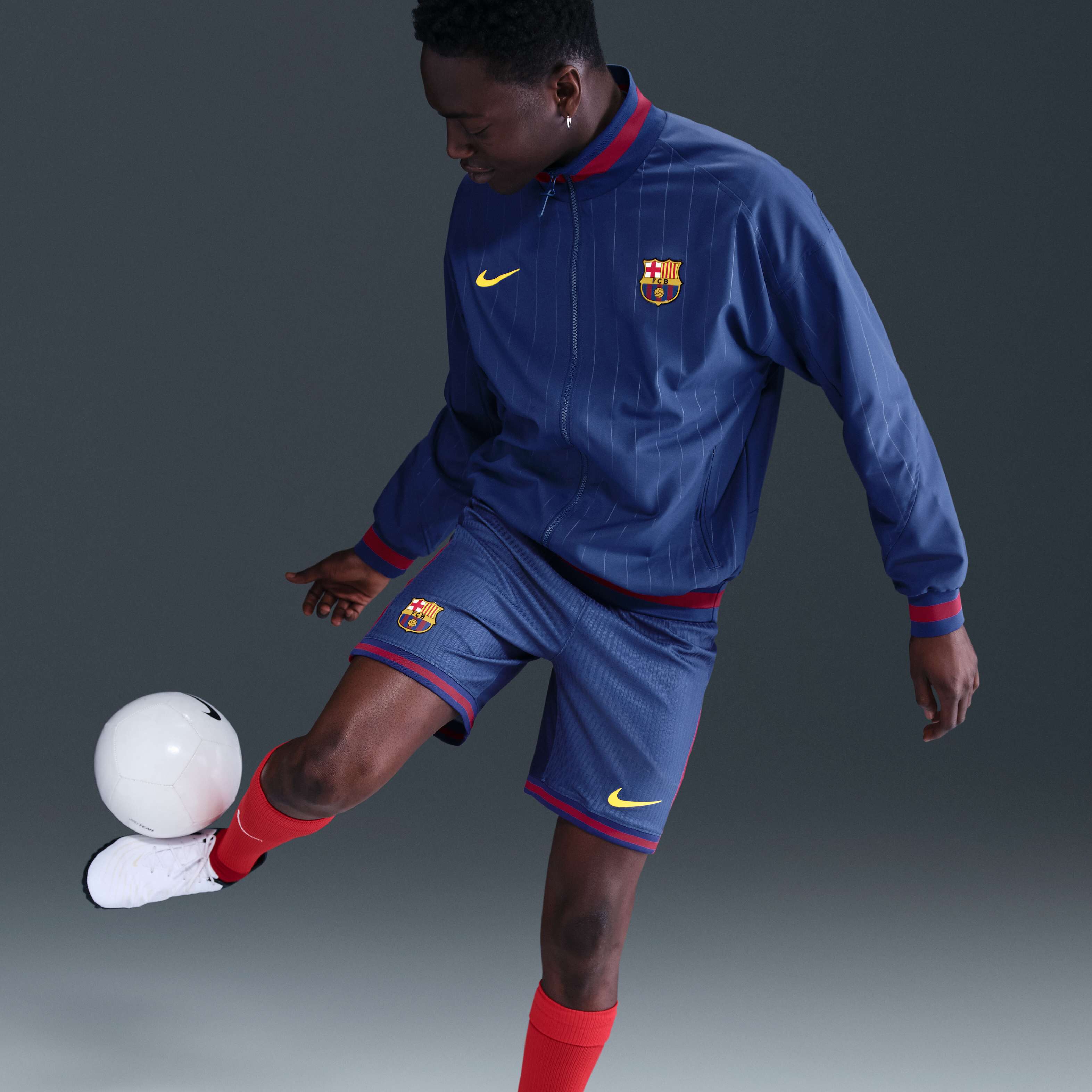 F.C. برشلونة 26/2025 ماتش الأساسي  image number 4
