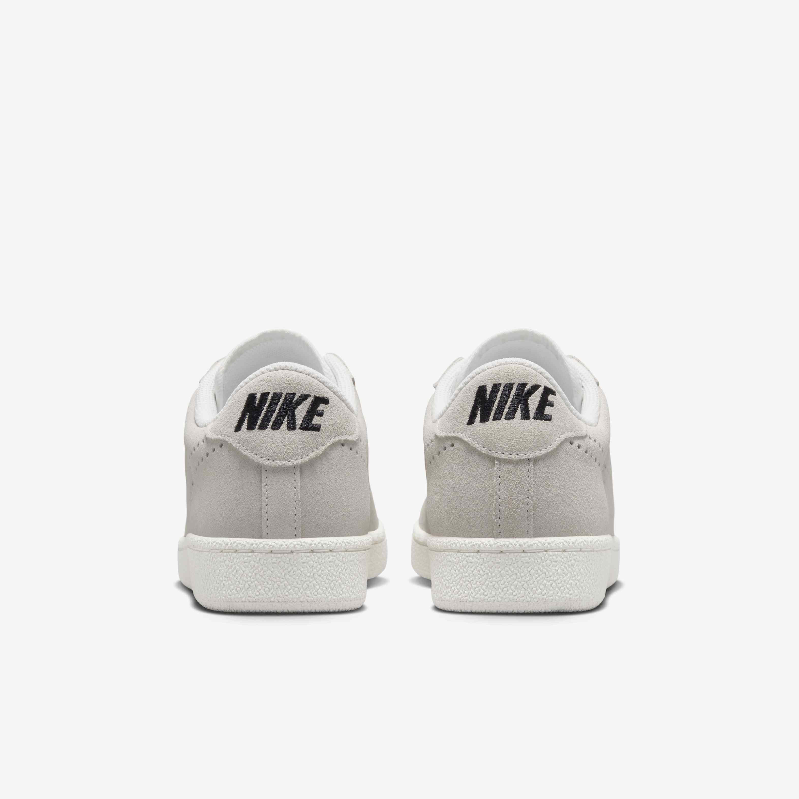 Nike Tennis Classic image number 5