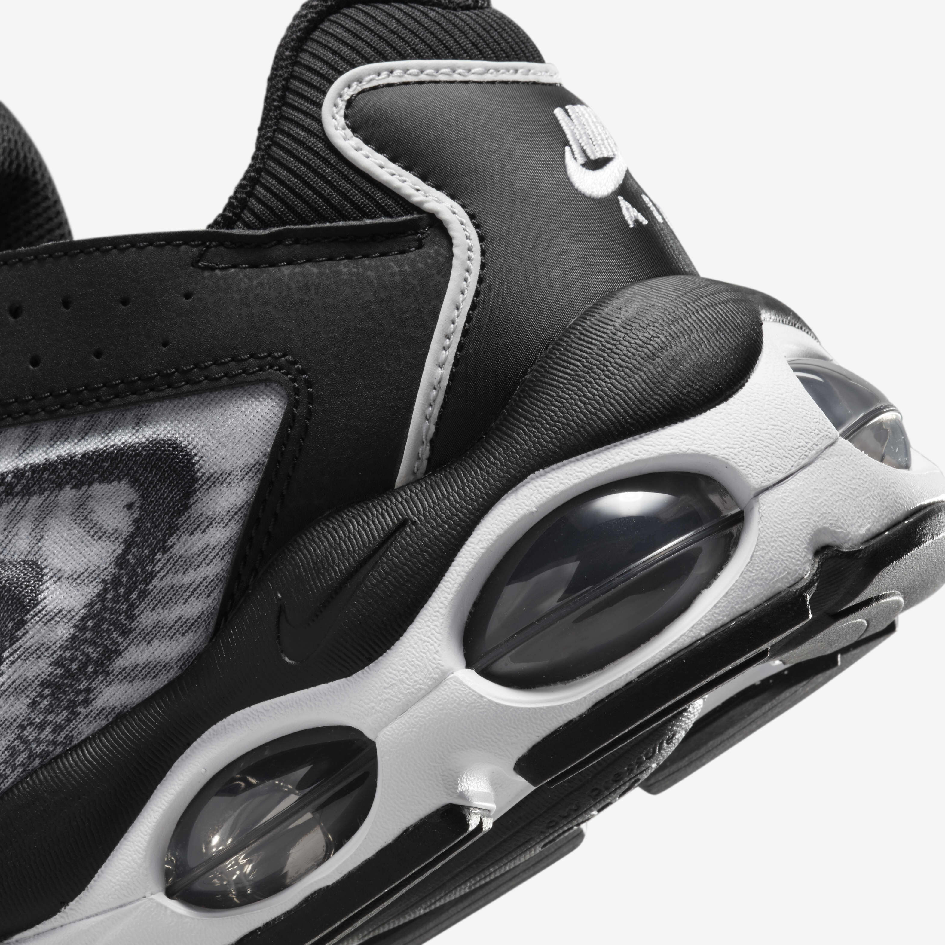 Buy Nike Air Max TW Men s Shoes Black Black White White Nike Kuwait Official