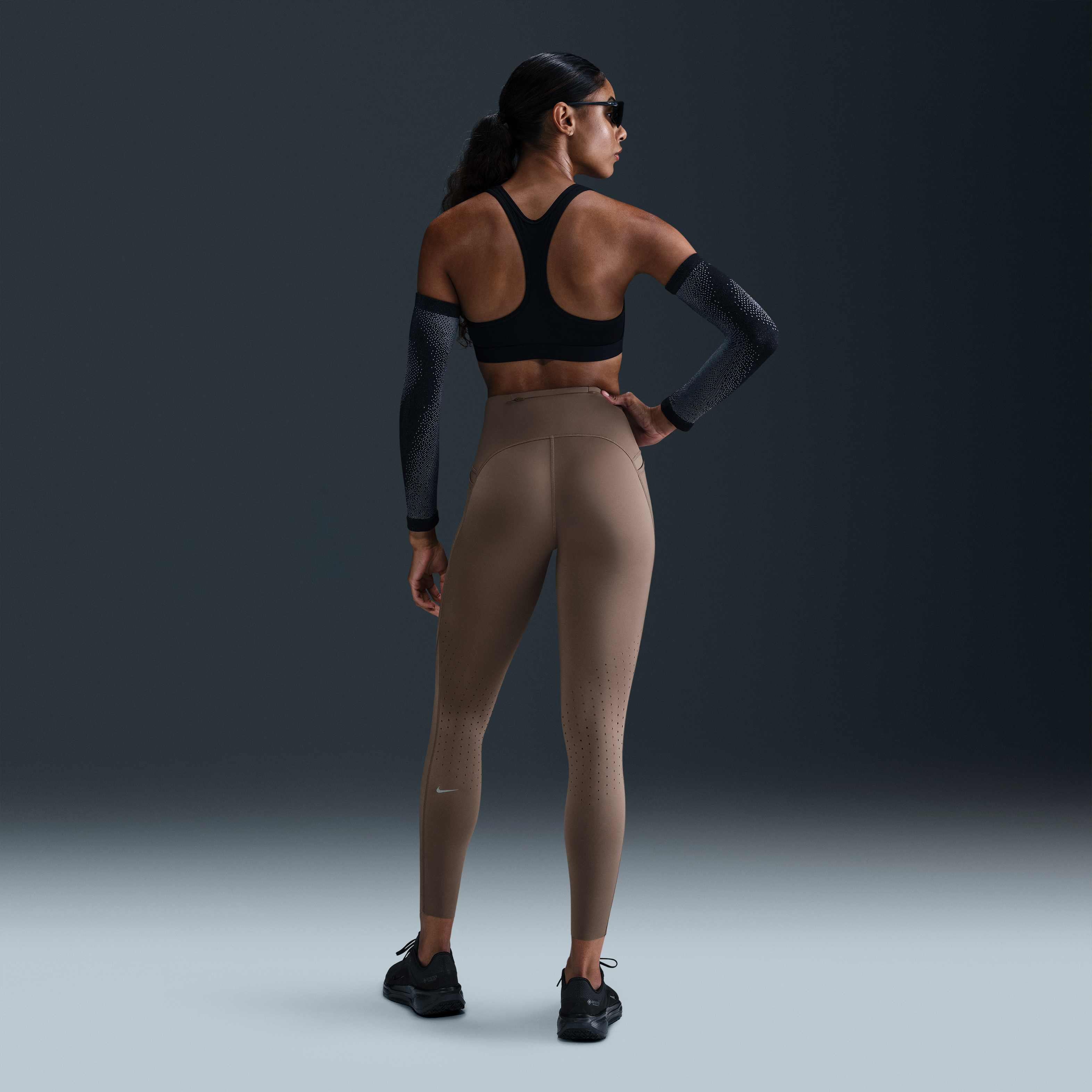 نايكي سويفت image number 3