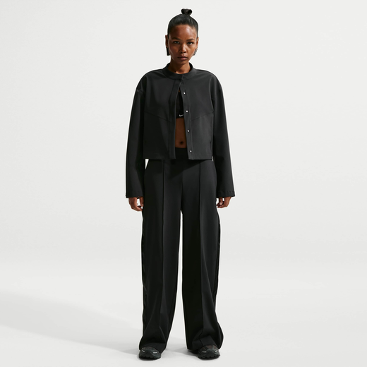 تشكيلة رمضان-نايكي, نايكي 24.7 بيرفكت ستريتش, بنطال تير-اواي دراي-فت واسع وبخصر مرتفع للنساء