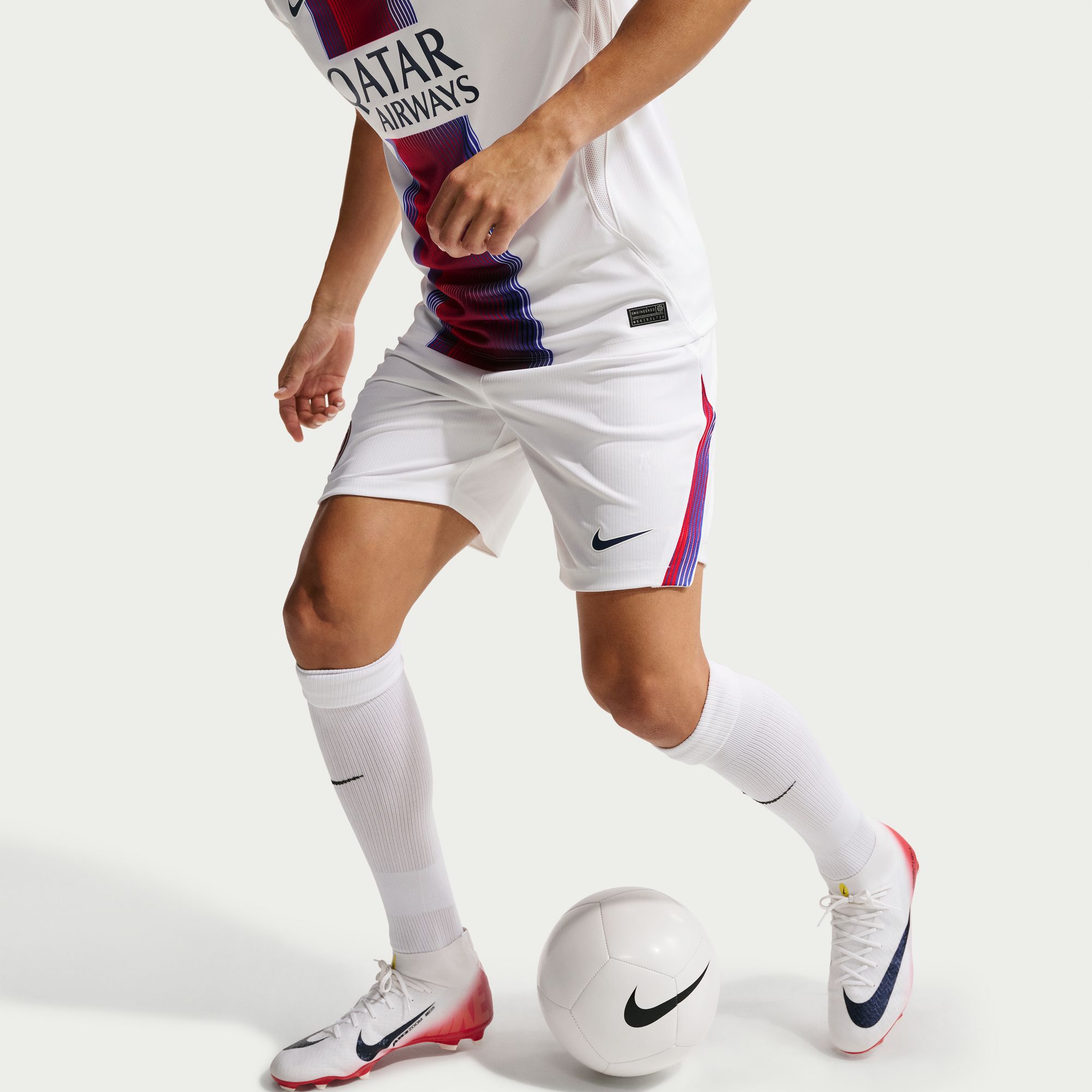 Paris Saint-Germain 2026/27 Stadium Away image number 3