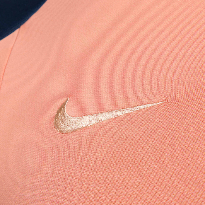 Chelsea F.C. Strike Special Edition image number 3 Chelsea F.C. Strike Special Edition image number 3