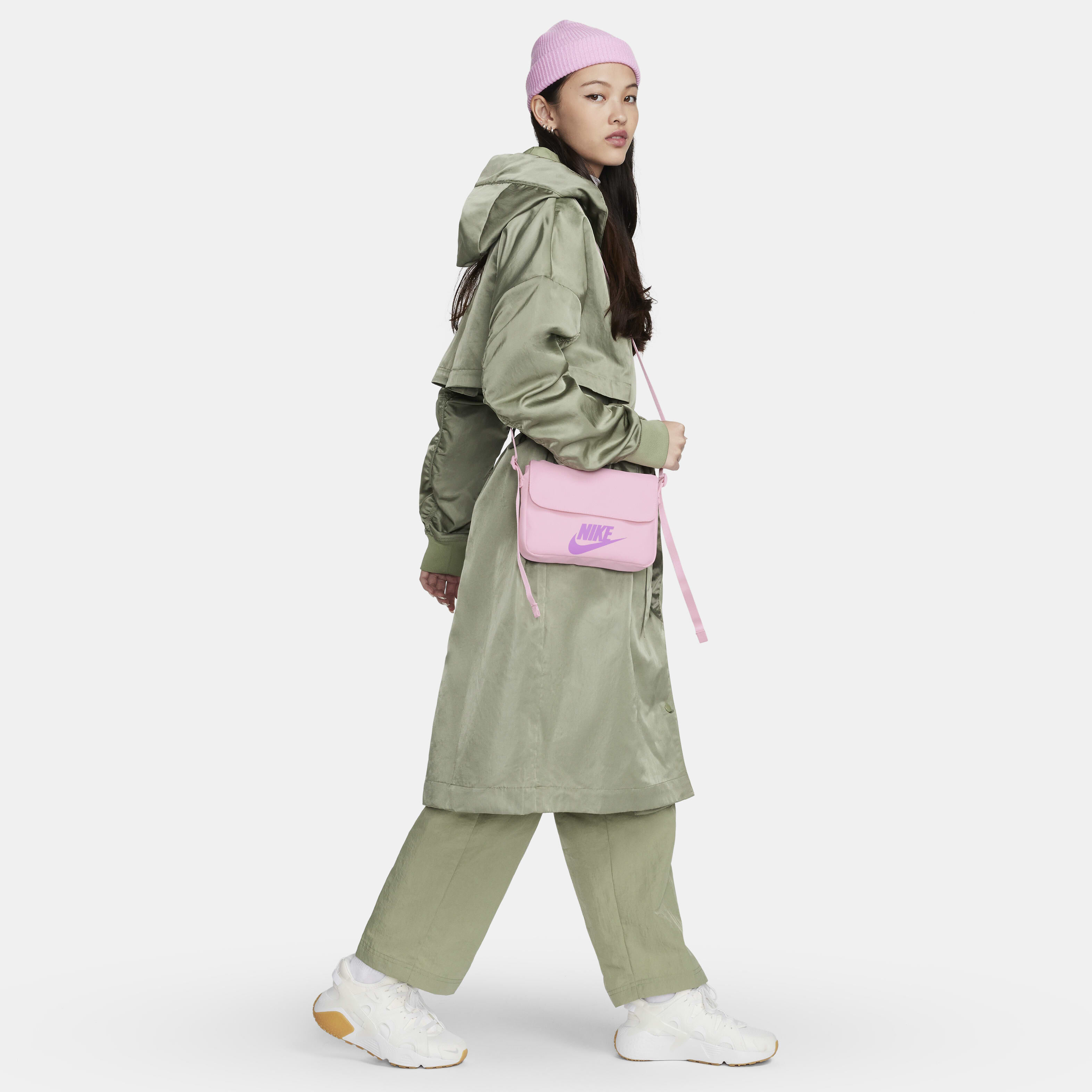 نايكي سبورتسوير image number 8