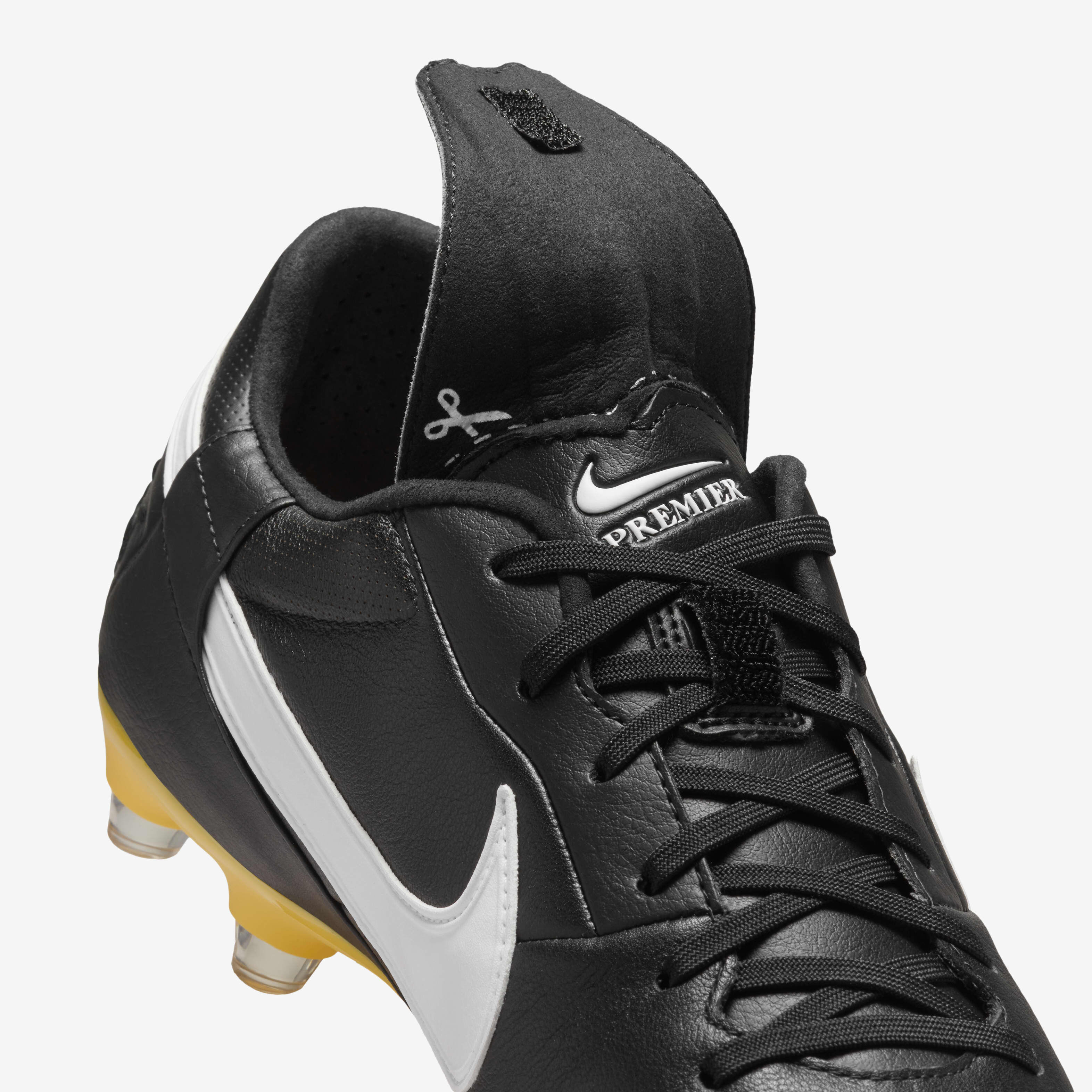 Old nike boots new arrivals