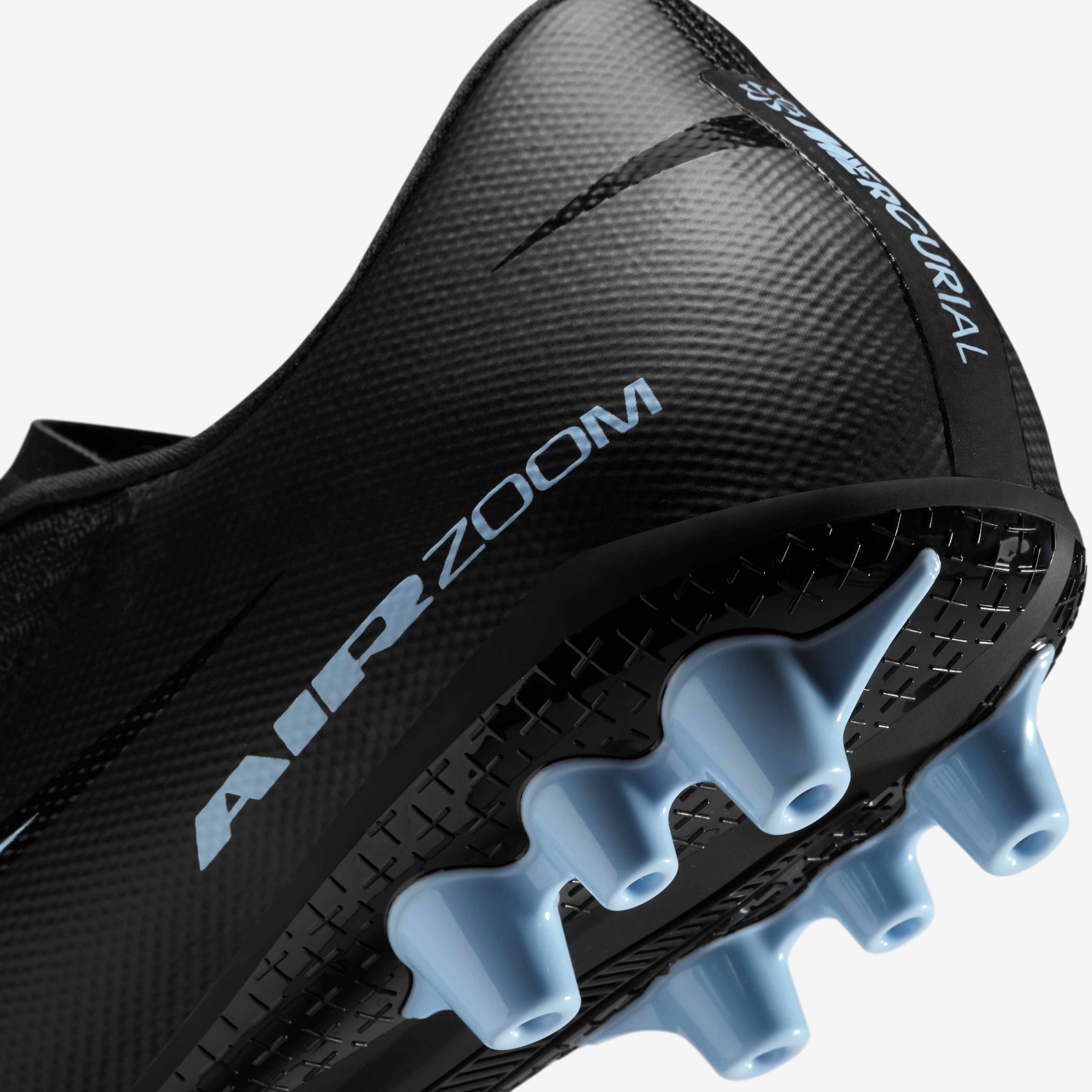 نايكي ميركيوريال فيبور 16 أكاديمي image number 8