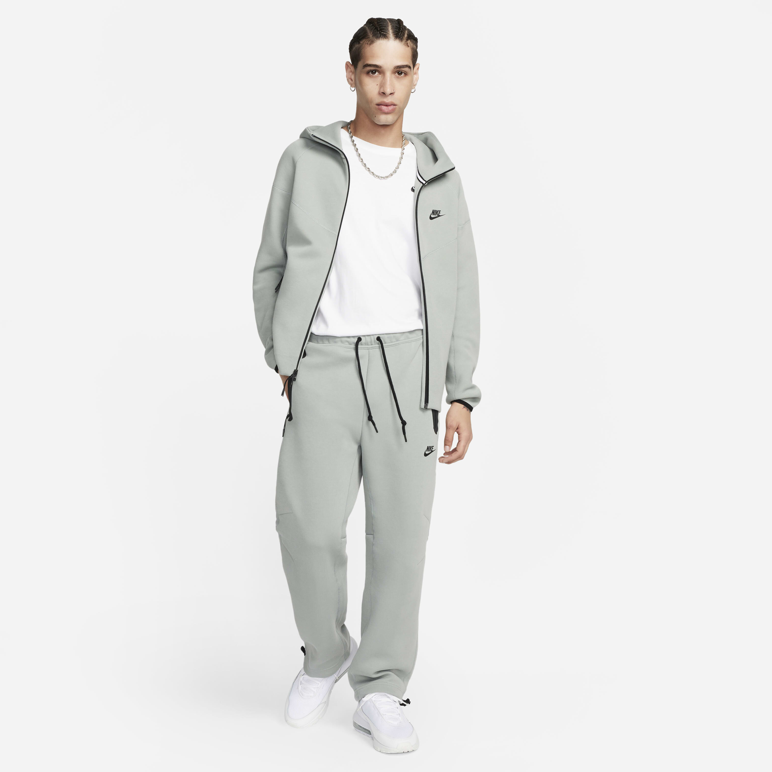 Nike Sportswear Tech Fleece Windrunner image number 8