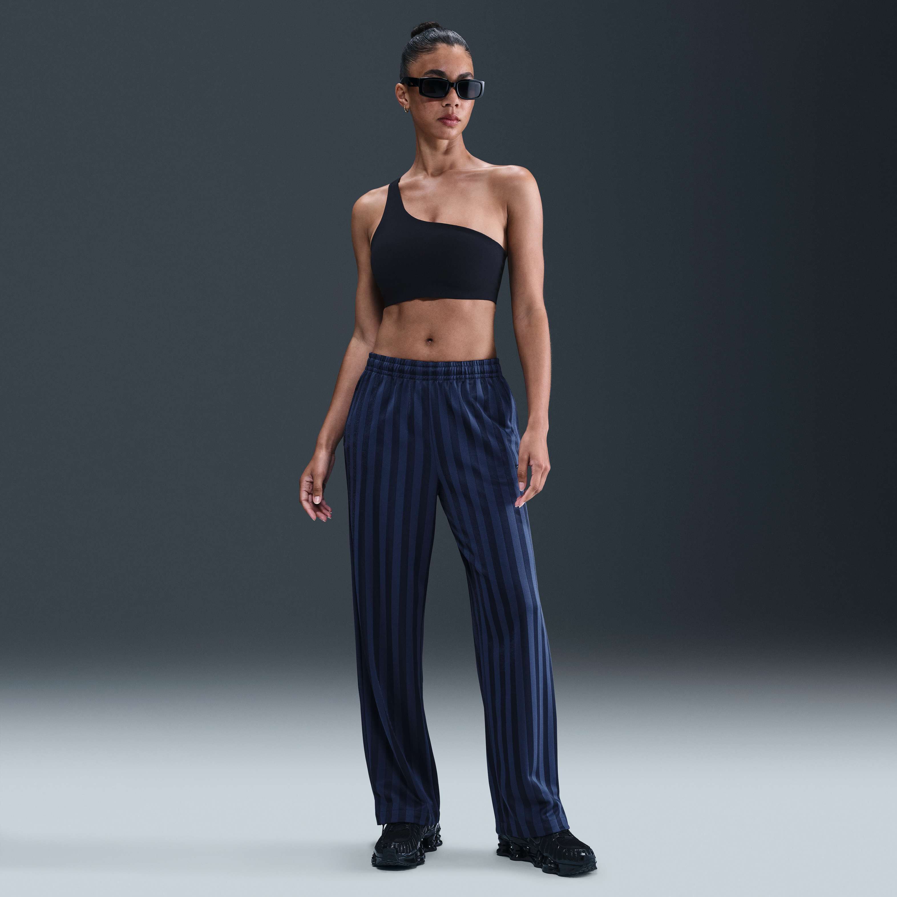 Nike Sportswear image number 0