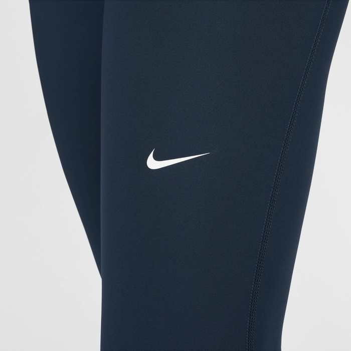 Nike Pro image number 2 Nike Pro image number 2